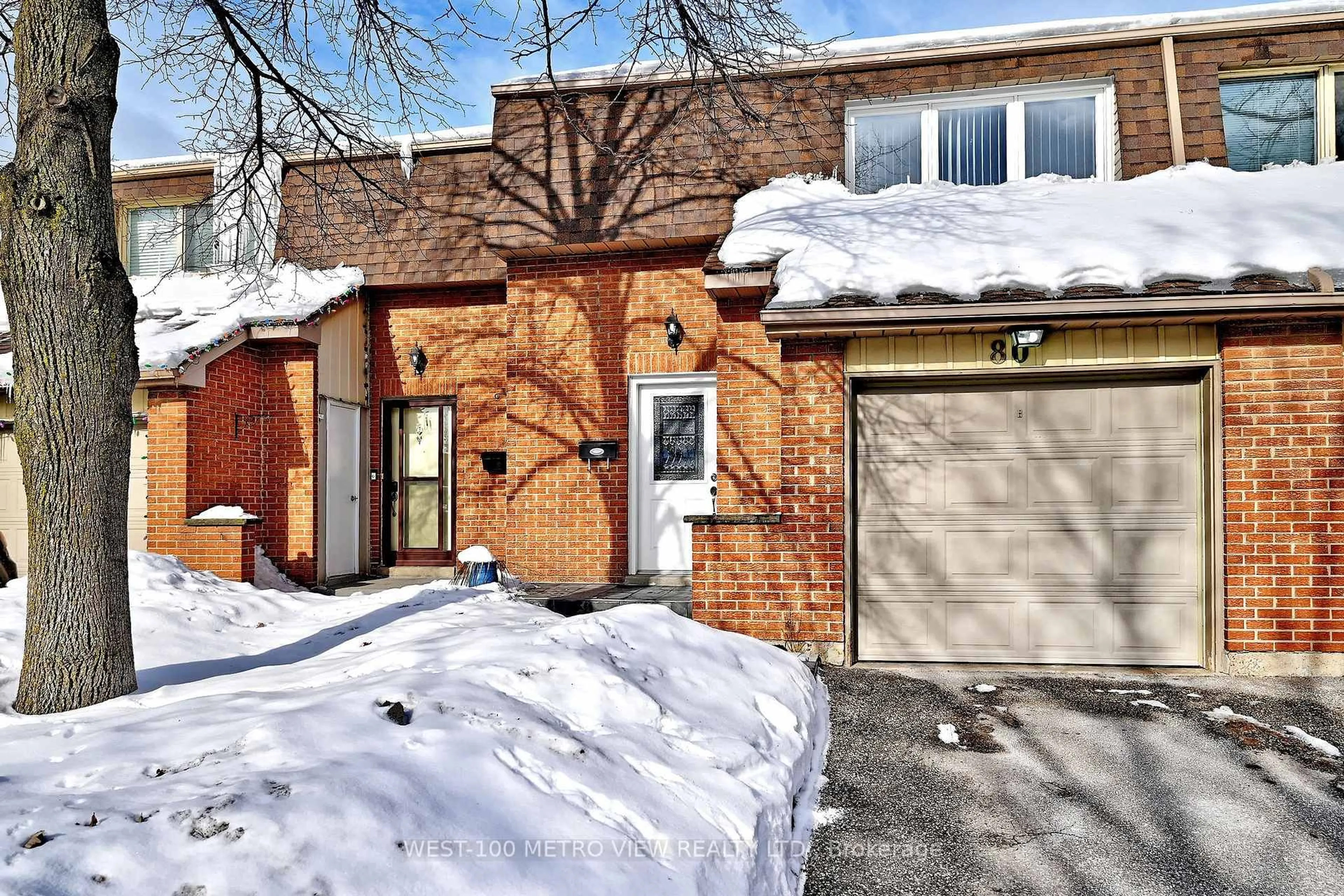 Home with brick exterior material, street for 1180 Mississauga Valley Blvd #80, Mississauga Ontario L5A 3M9