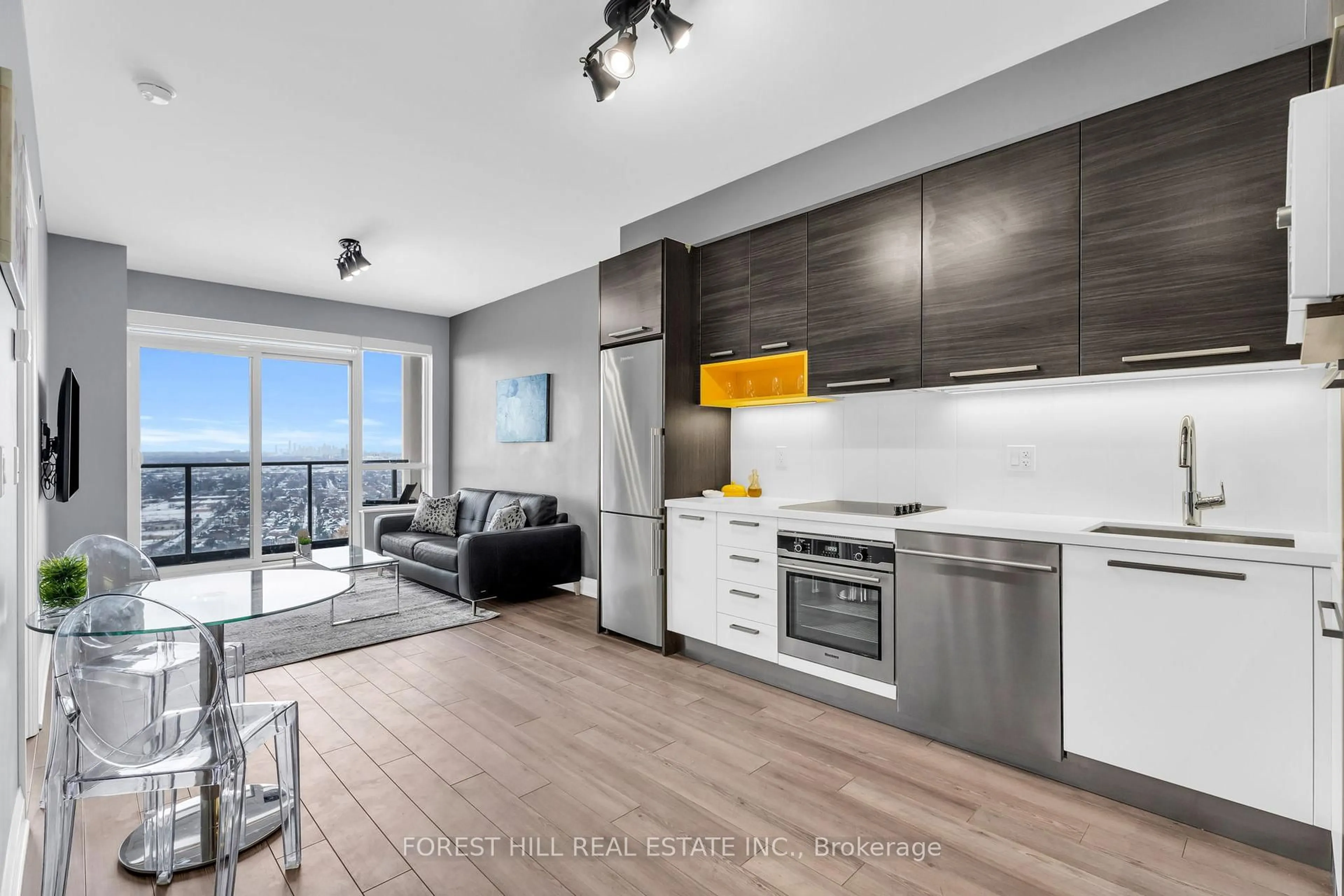 Open concept kitchen, wood/laminate floor for 36 Park Lawn Rd #2904, Toronto Ontario M8V 0E5