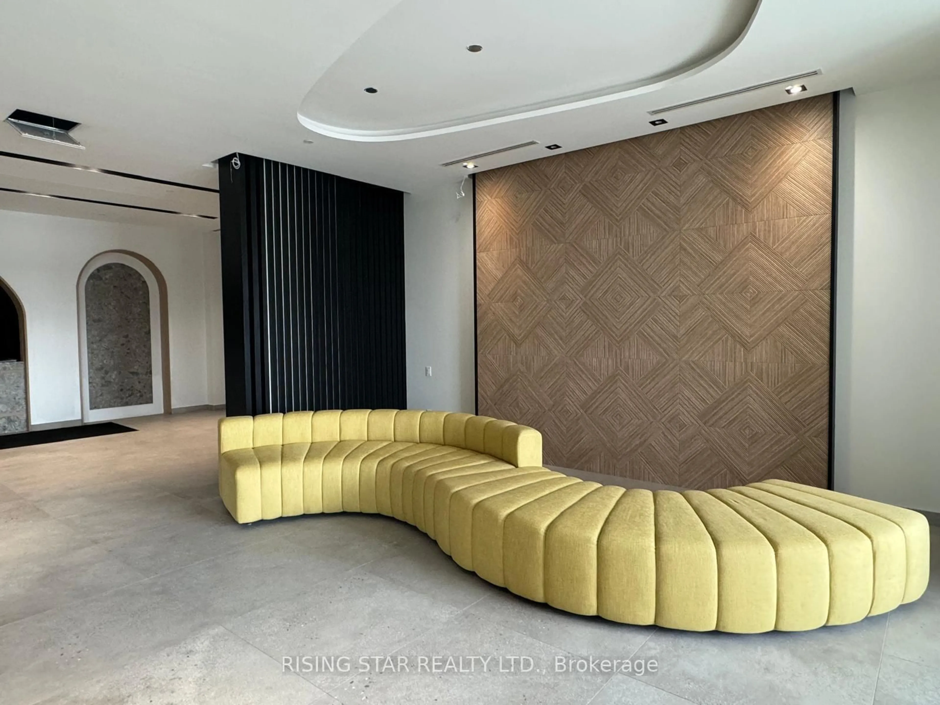 Lobby for 225 Malta Ave #706, Brampton Ontario L6Y 4M5