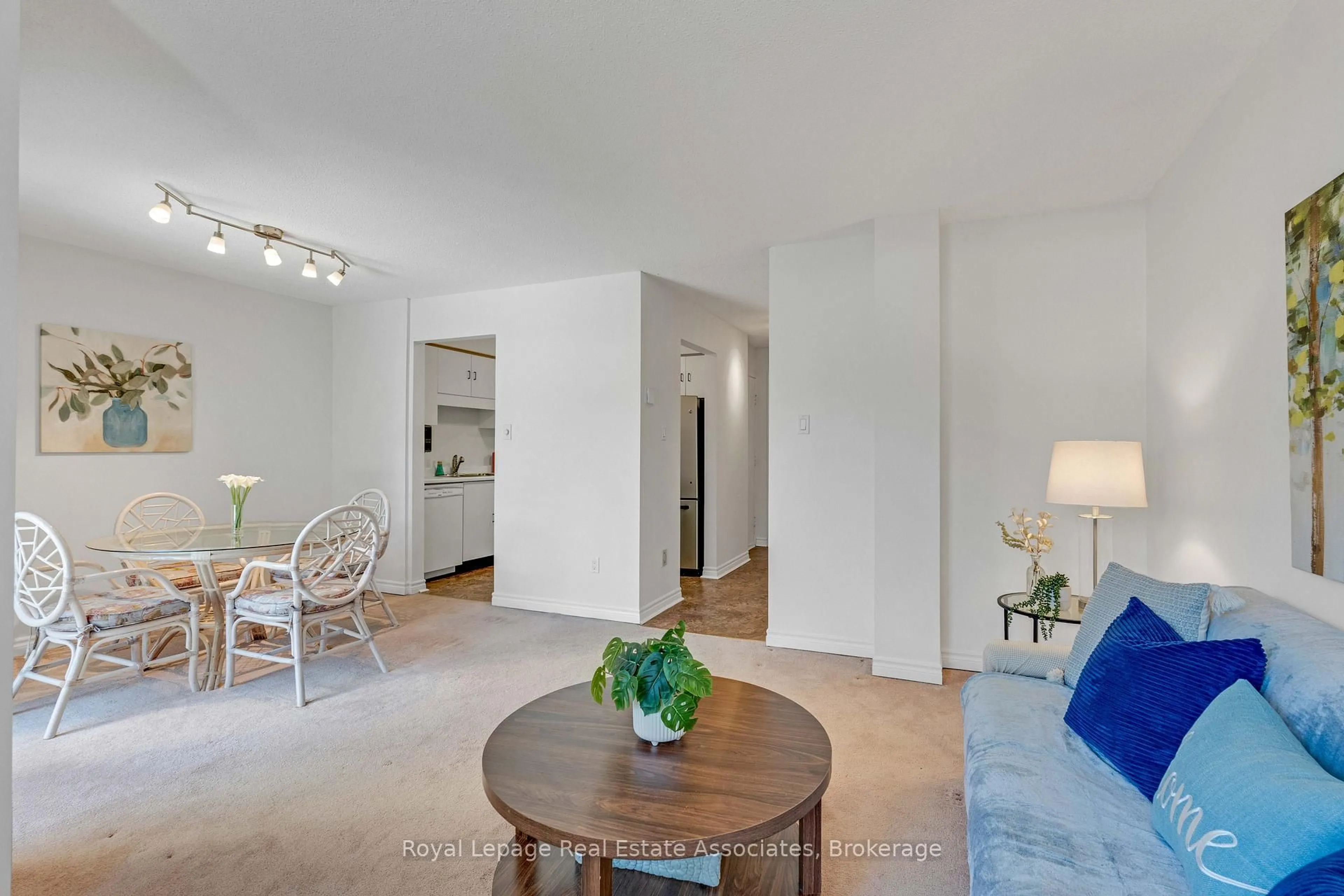 Living room with furniture, unknown for 3510 South Millway #54, Mississauga Ontario L5L 3T9