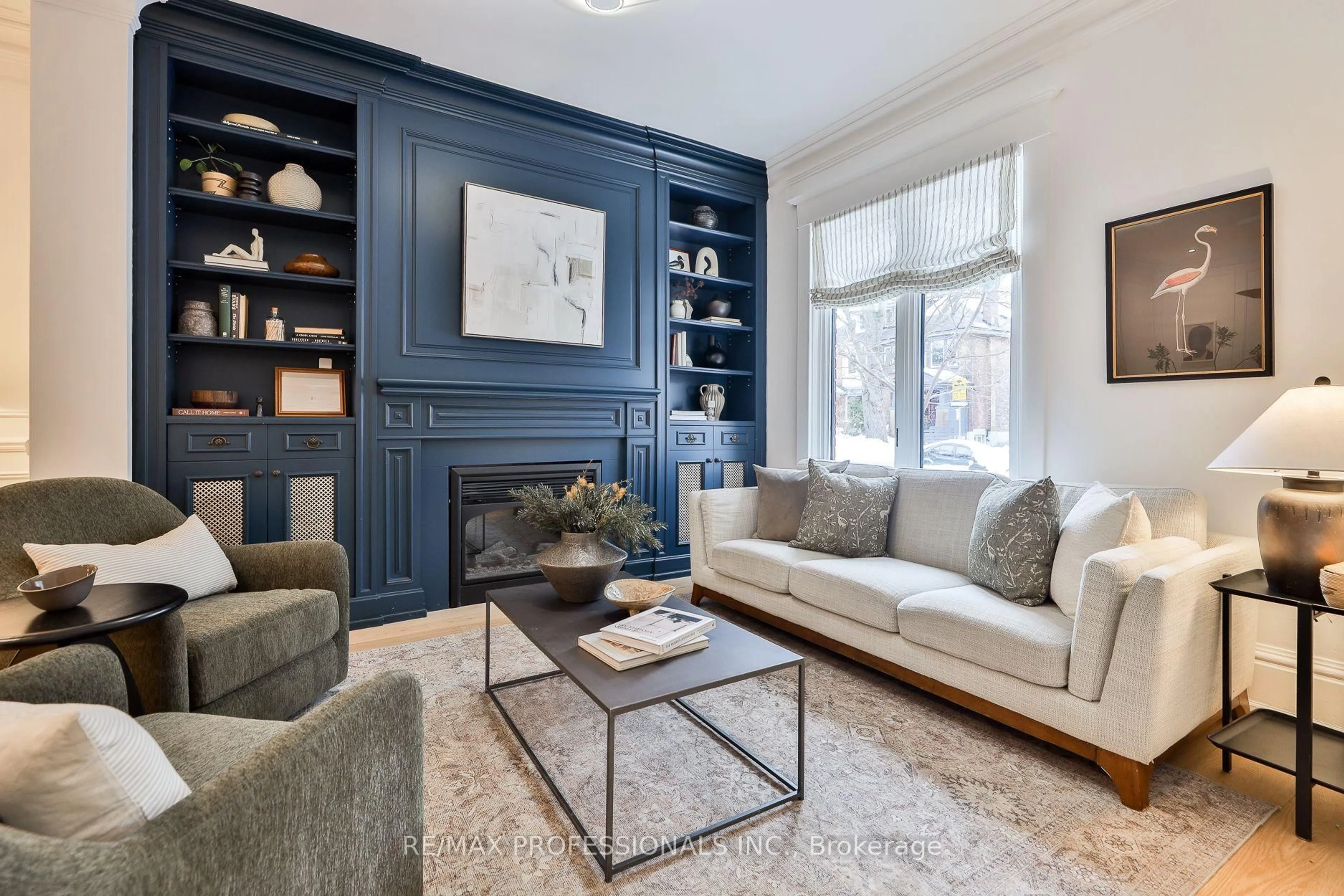 Living room with furniture, unknown for 18 Constance St, Toronto Ontario M6R 1S4