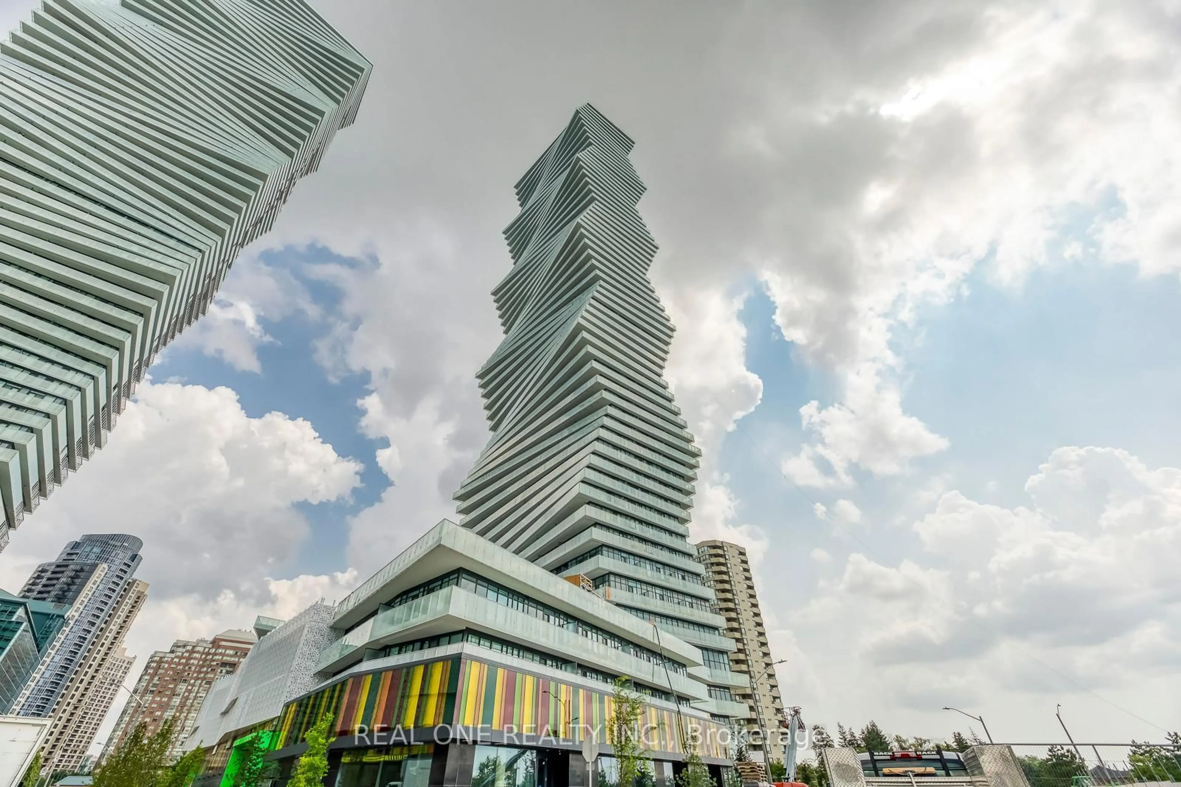 Unknown for 3883 Quartz Rd #6015, Mississauga Ontario L5B 0M4