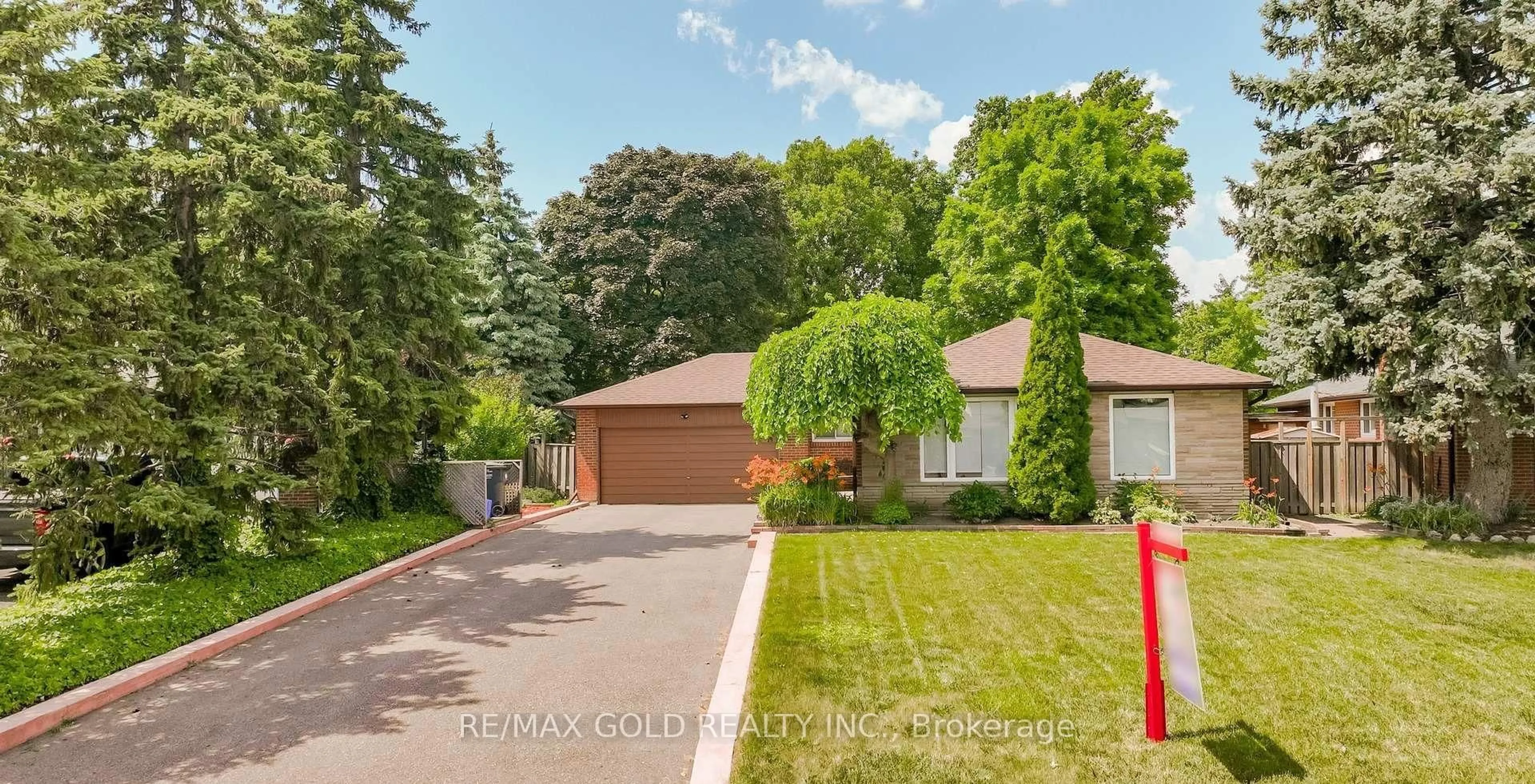 Unknown for 29 Devonshire Dr, Brampton Ontario L6T 3G5