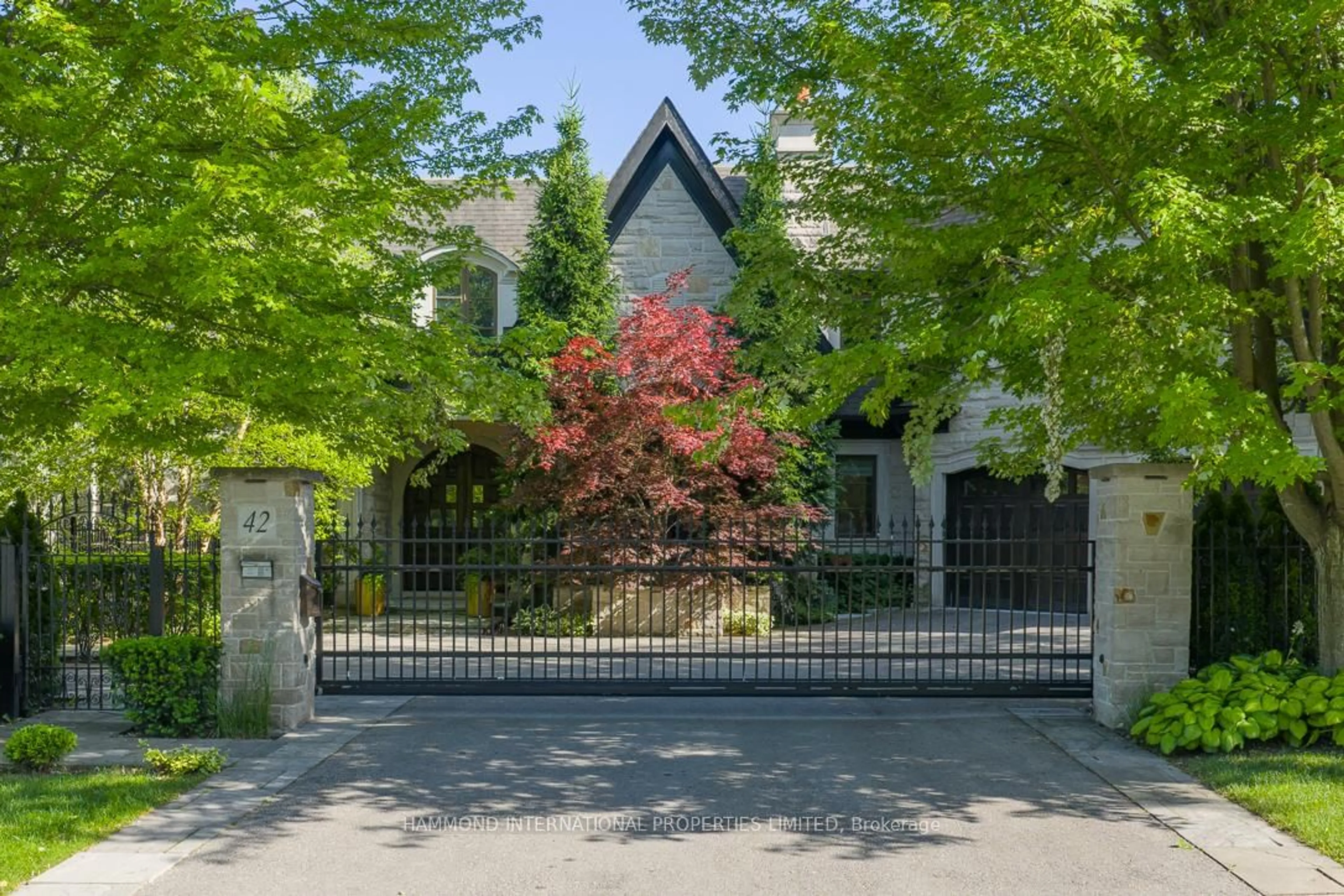 Unknown for 42 Lorraine Gdns, Toronto Ontario M9B 4Z6