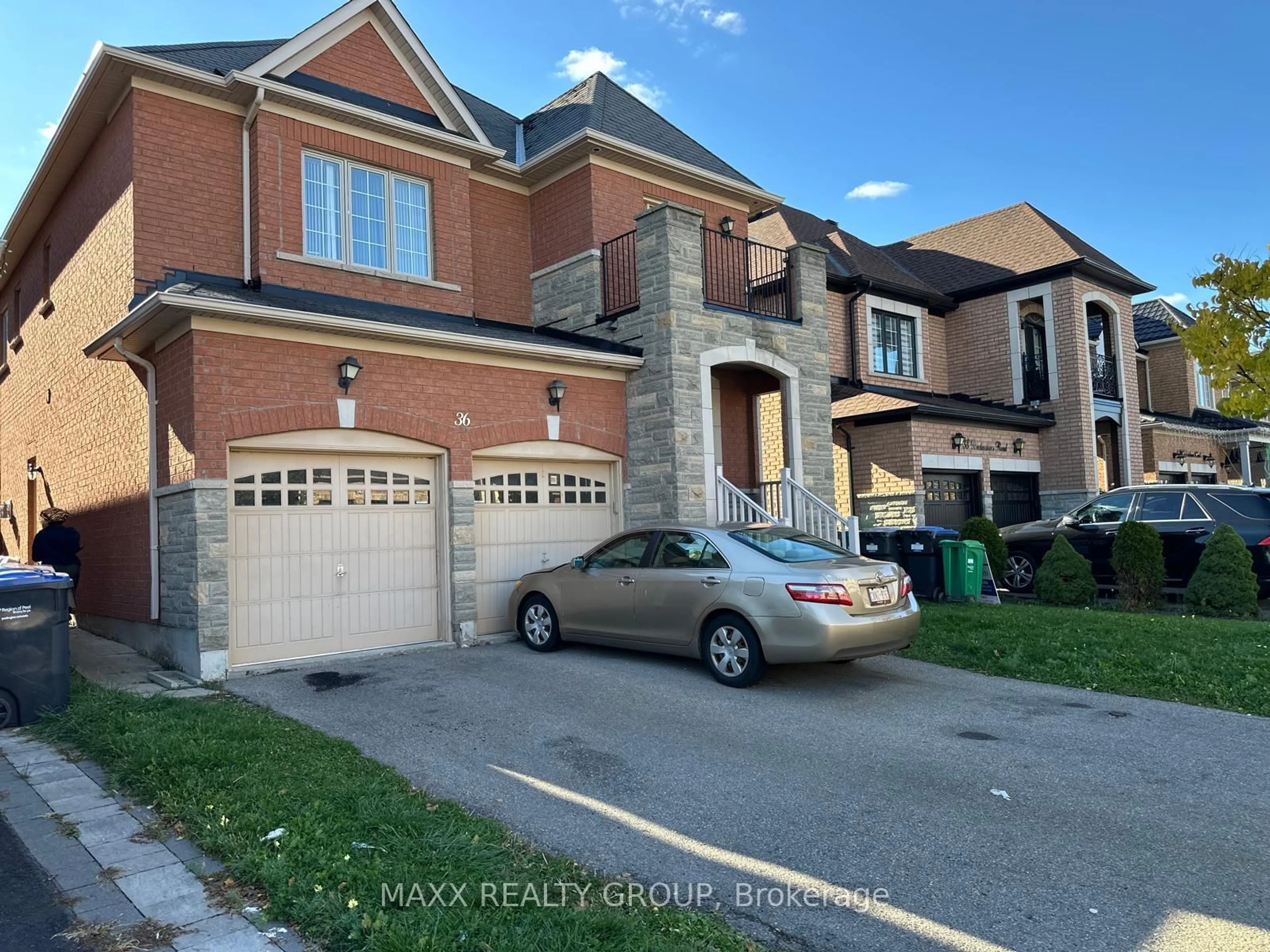Home with brick exterior material, street for 36 Beckenham Rd, Brampton Ontario L6P 2L7