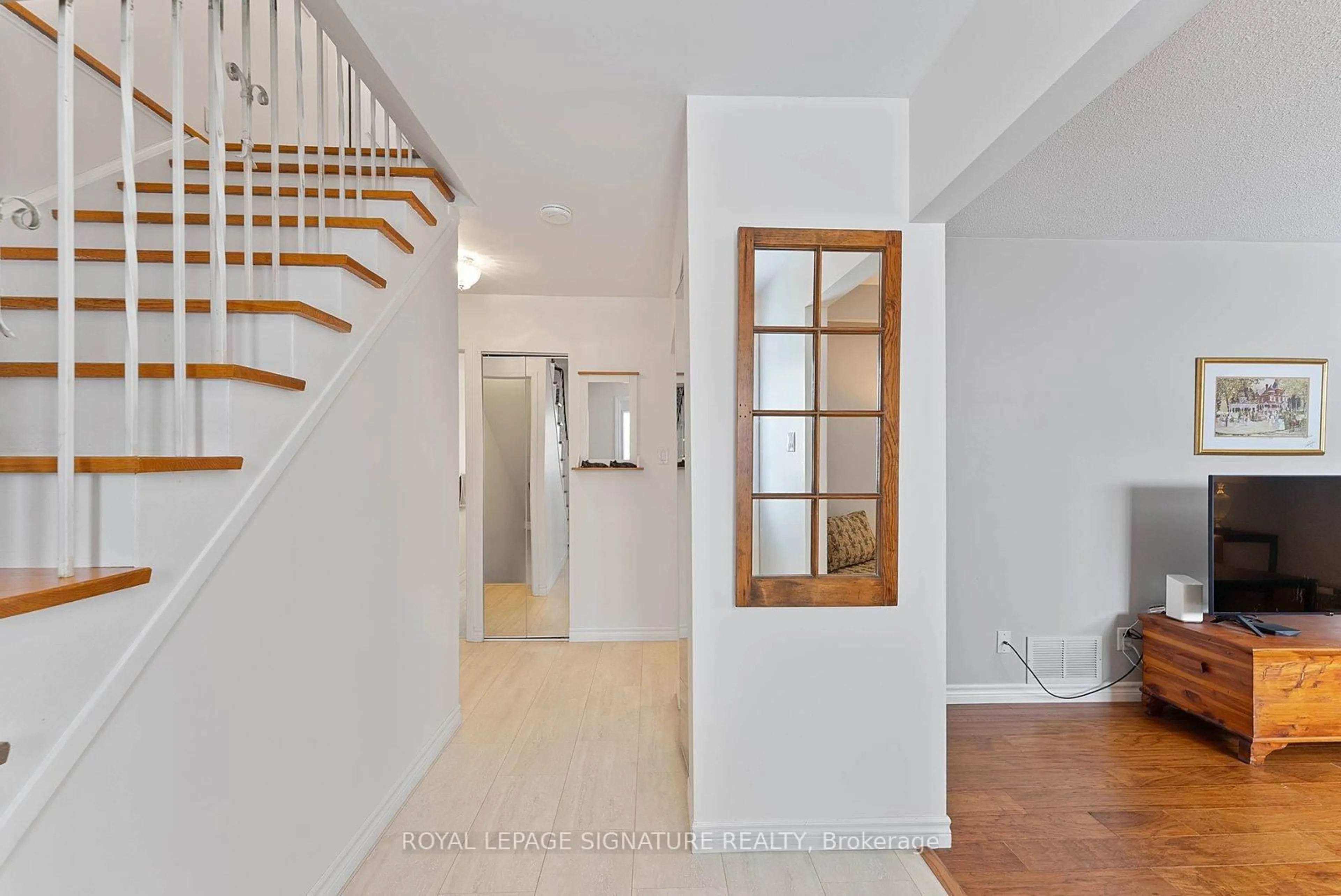 Unknown for 11 Golf View Dr, Brampton Ontario L6W 1A4