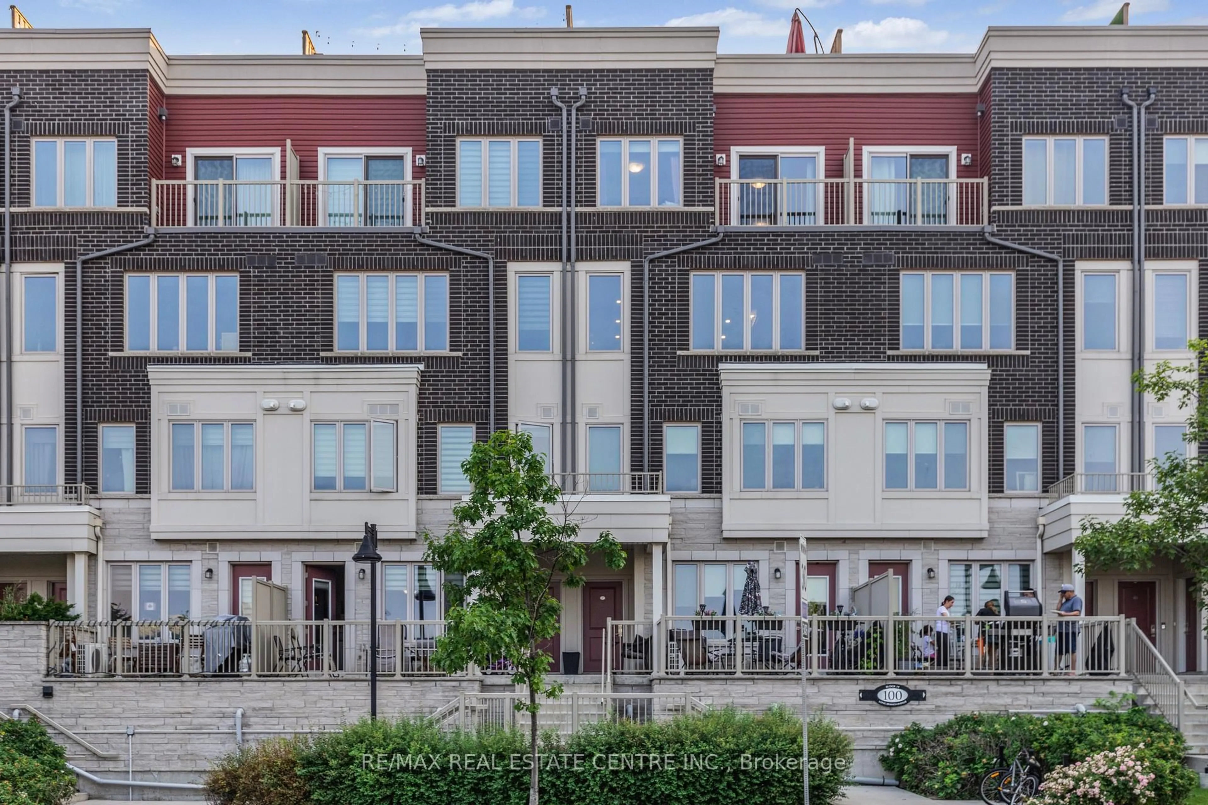 Unknown for 100 Long Branch Ave #27, Toronto Ontario M8W 1N6