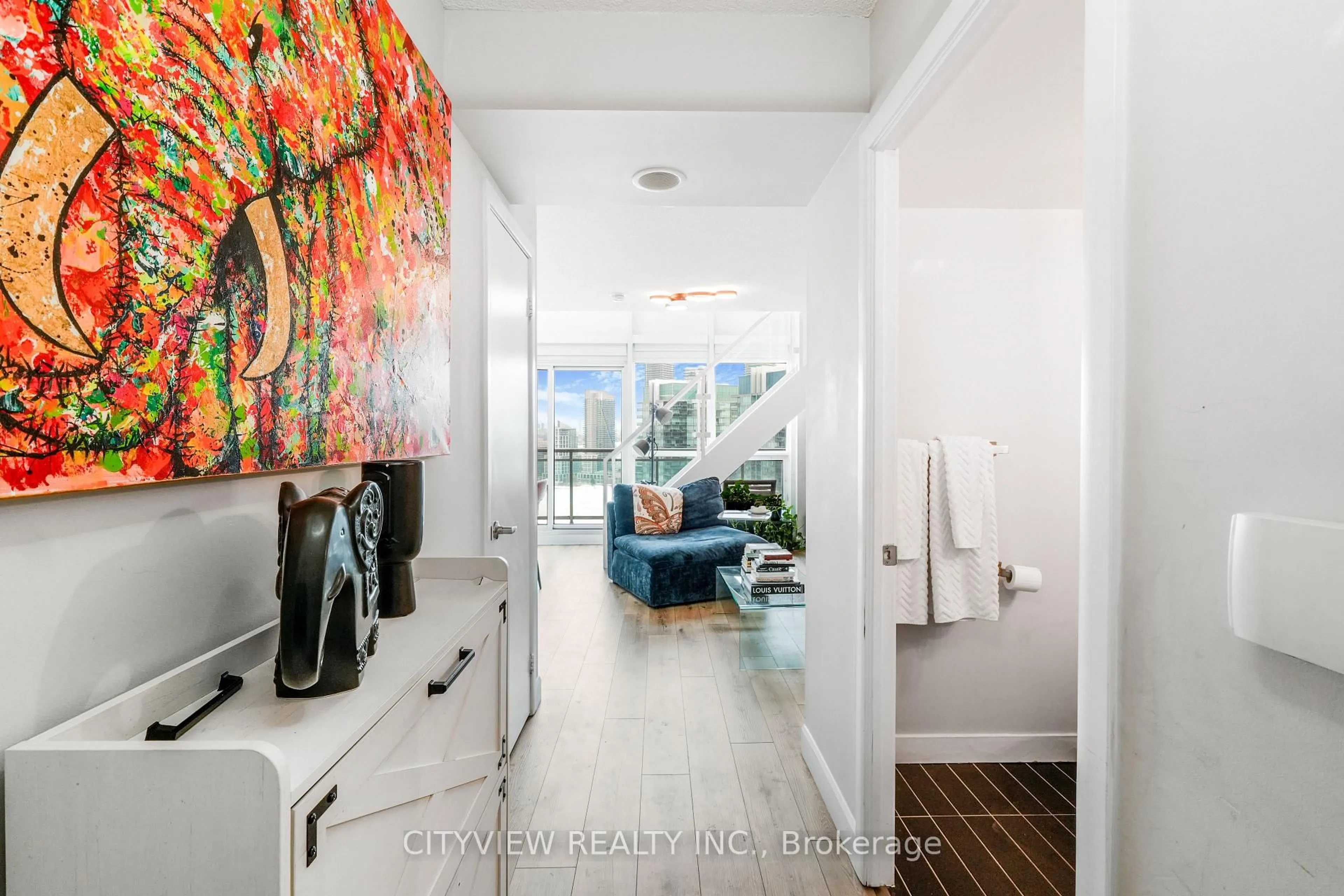 Indoor entryway for 155 Legion Rd #2501, Toronto Ontario M8Y 0A7