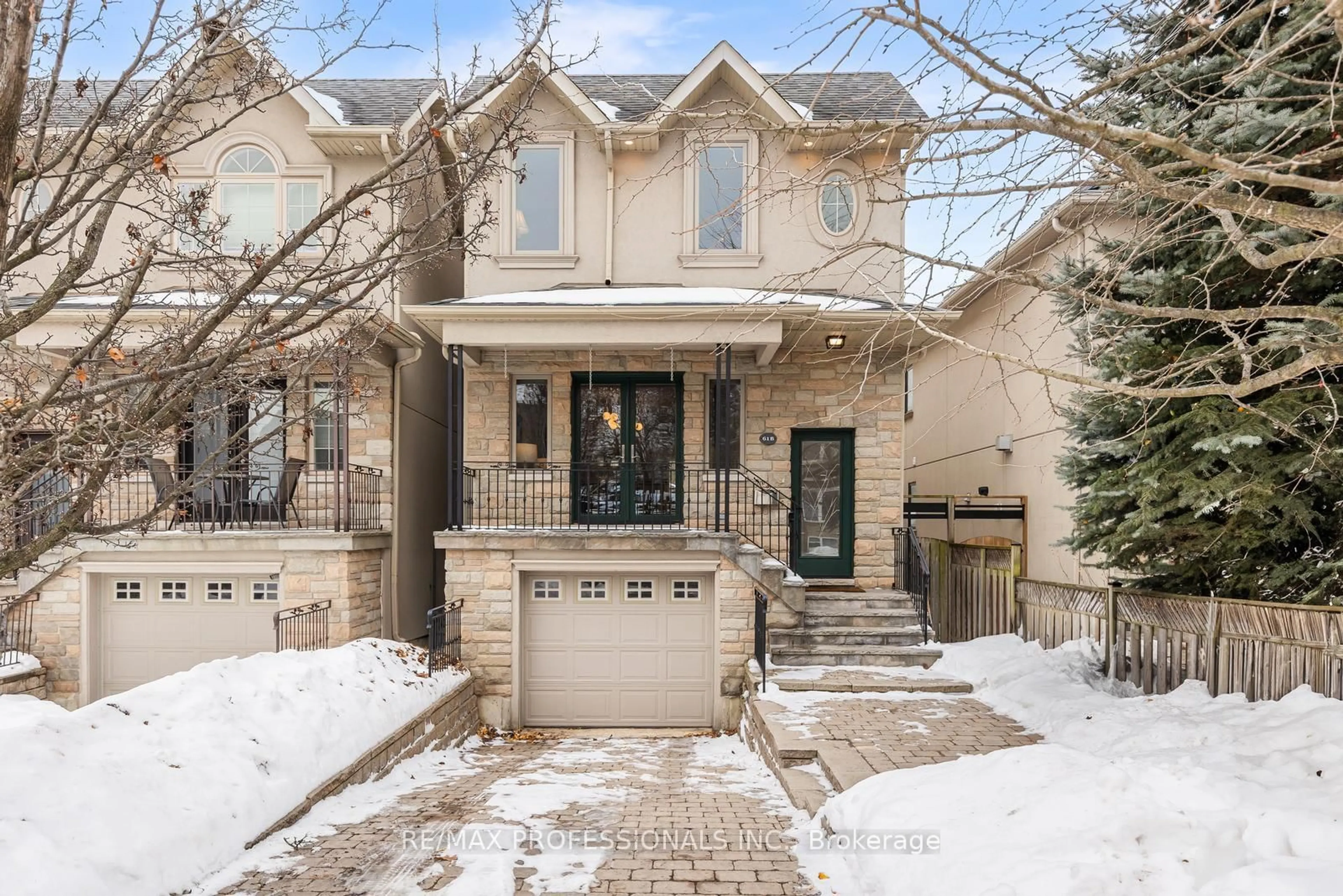 Home with brick exterior material, street for 61B James St, Toronto Ontario M8W 1L4