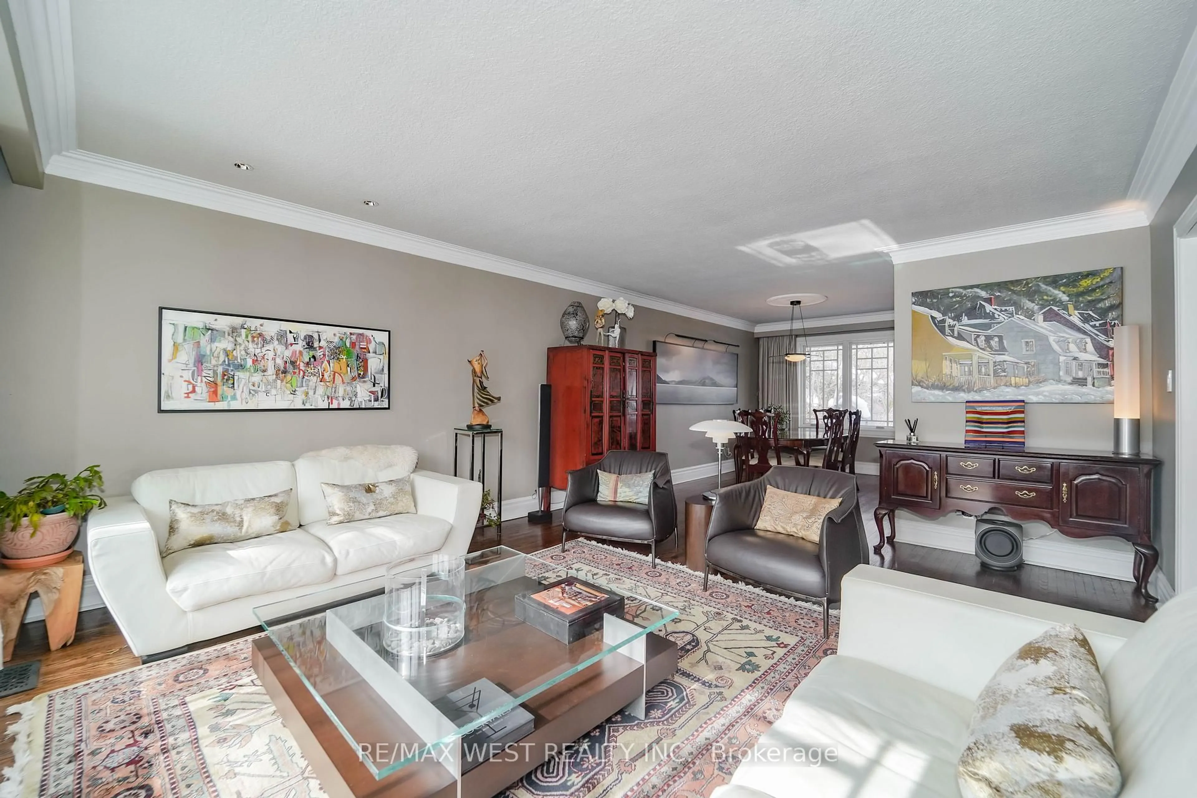 Living room with furniture, unknown for 170 Princess Margaret Blvd, Toronto Ontario M9B 2Z6