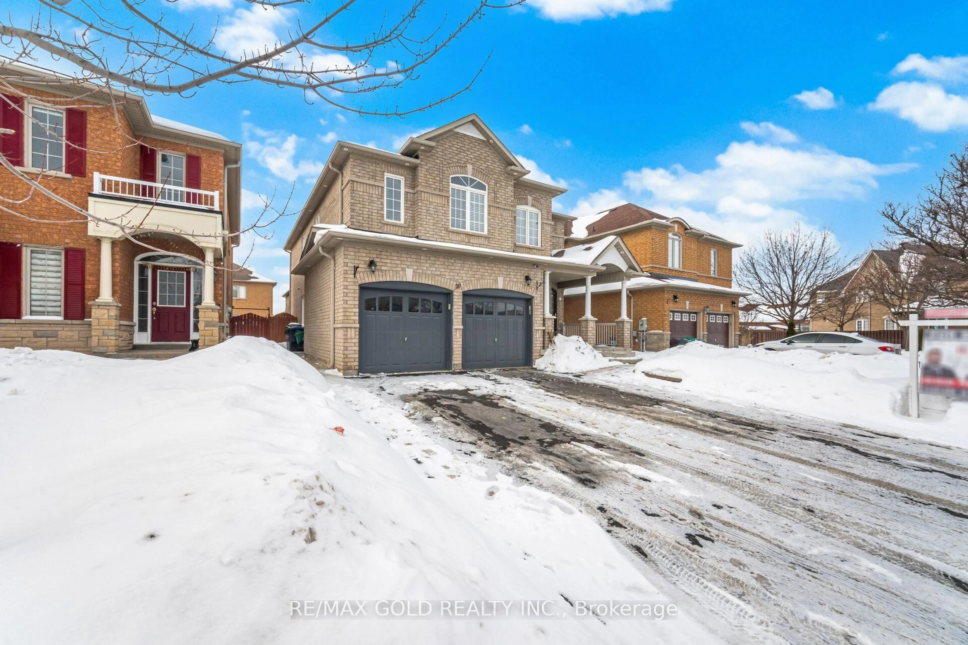 Unknown for 50 Long Meadow Rd, Brampton Ontario L6P 1Z8