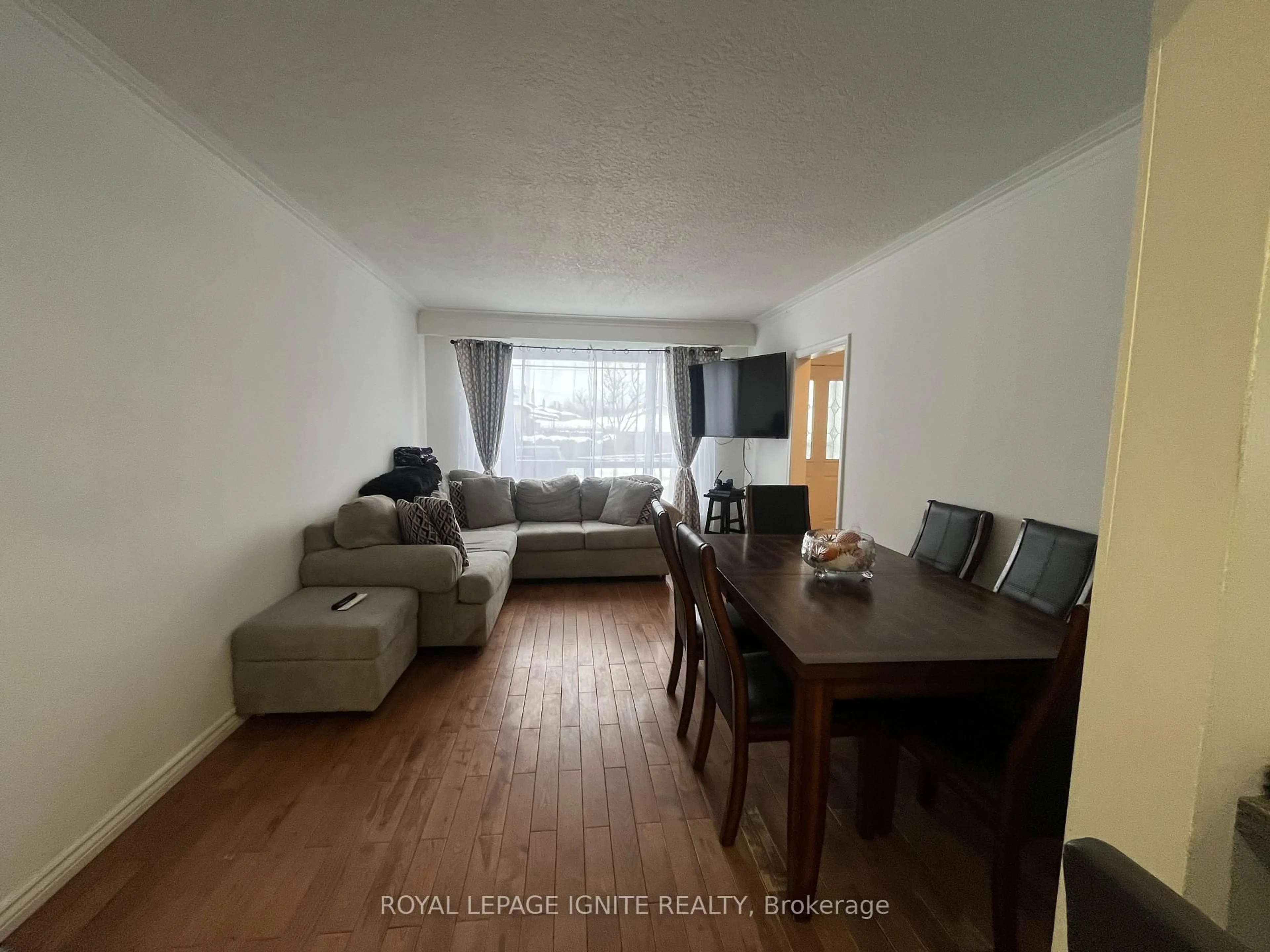 A pic of a room for 55 Dalrymple Dr, Toronto Ontario M6N 4S2
