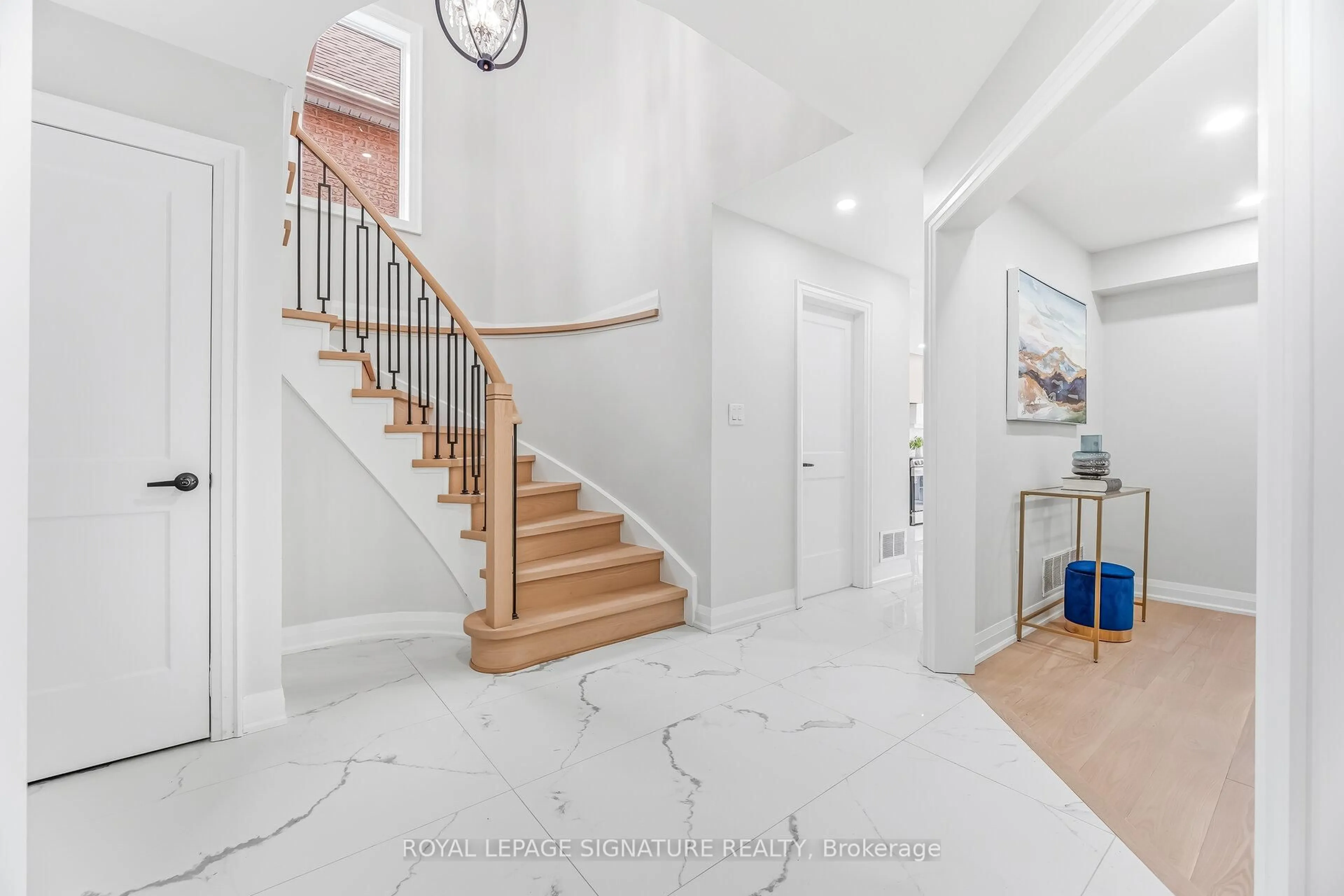 Unknown for 22 Rangeland Rd, Brampton Ontario L6R 1L4