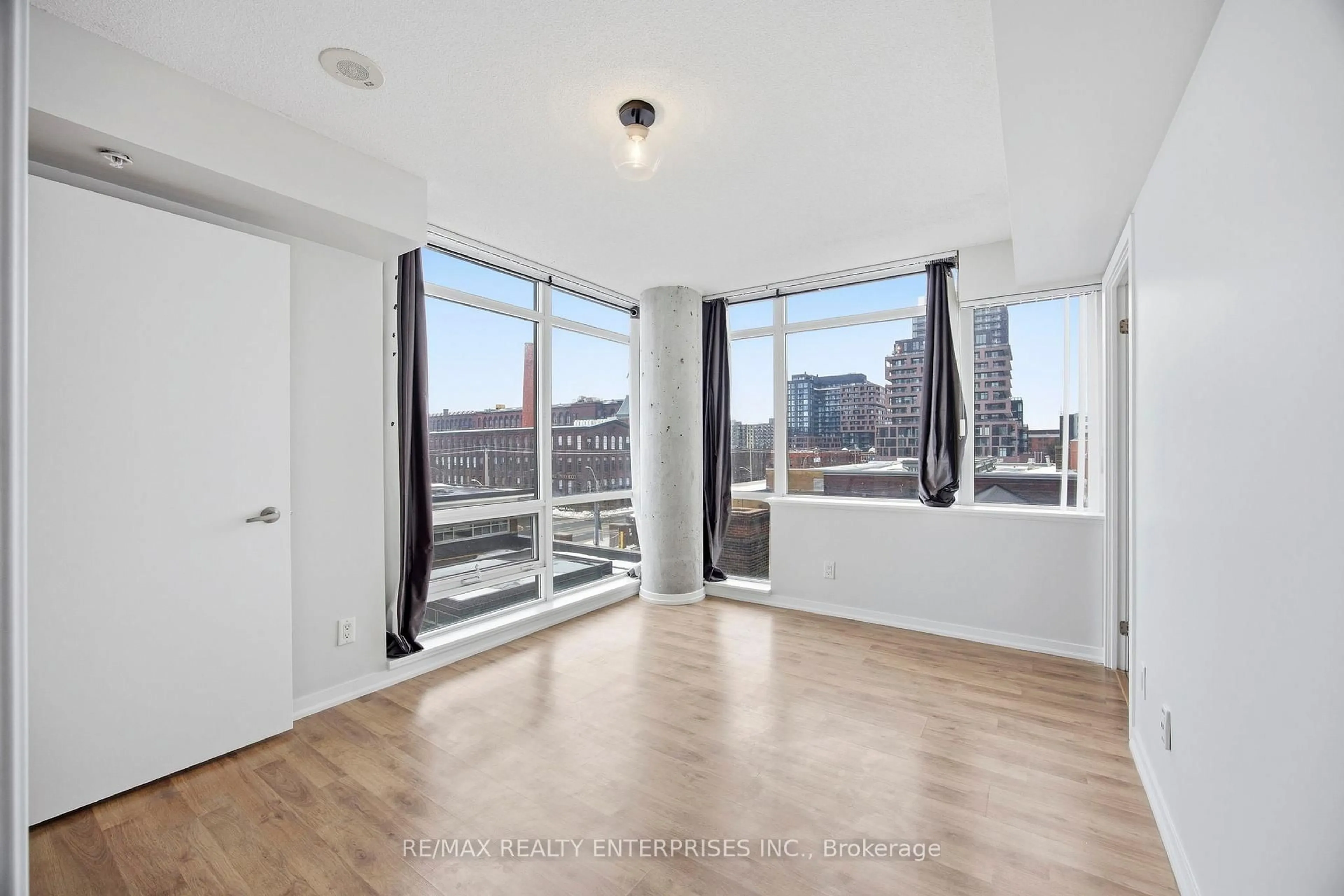 A pic of a room for 20 Joe Shuster Way #419, Toronto Ontario M6K 0A3