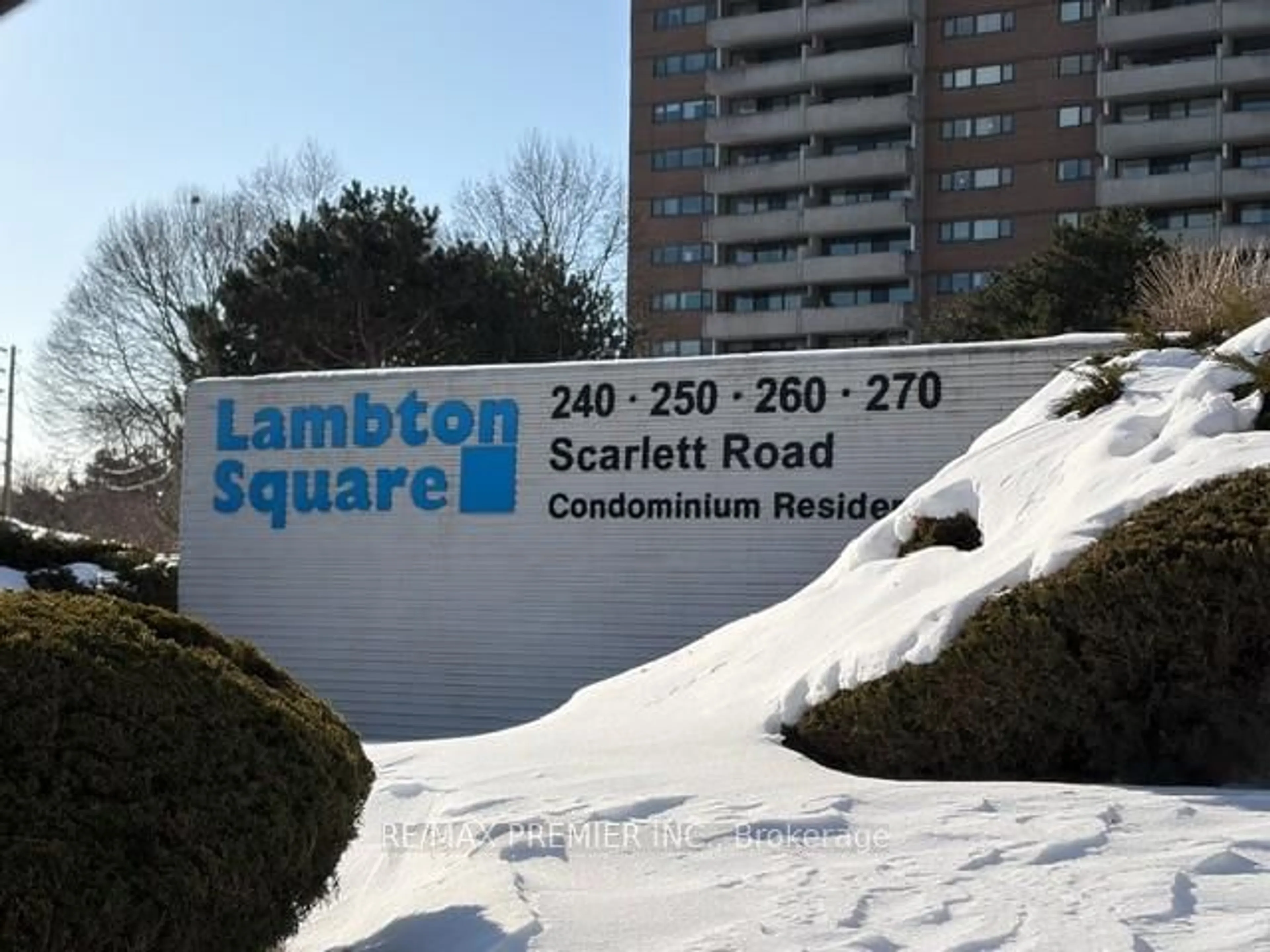 Unknown for 250 Scarlett Rd #904, Toronto Ontario M6N 4X5