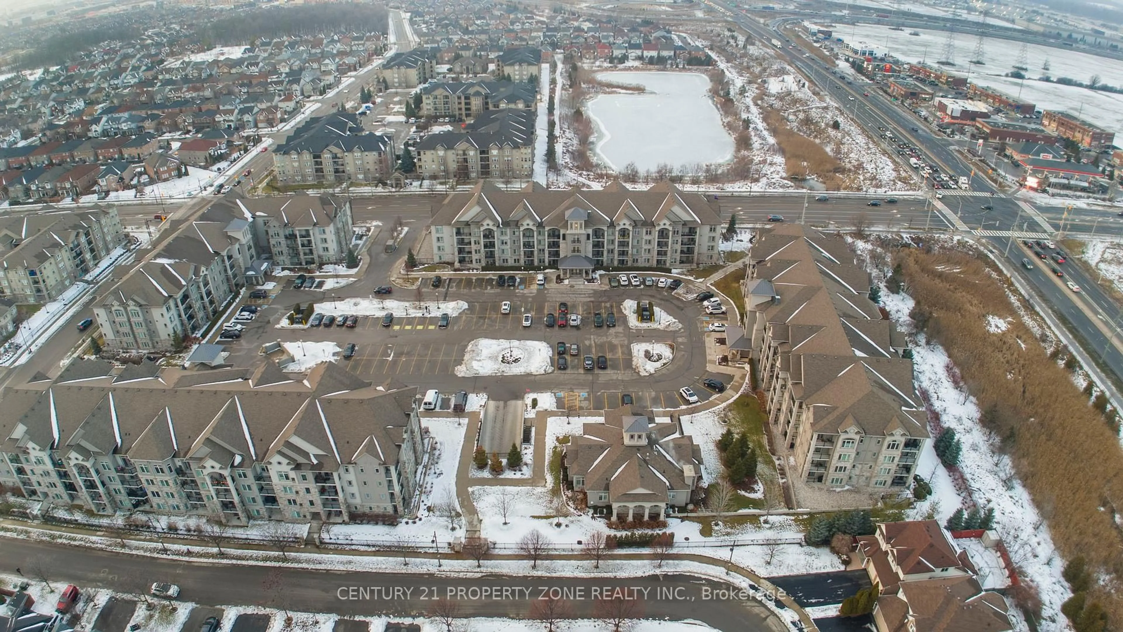 A pic from outside/outdoor area/front of a property/back of a property/a pic from drone, city buildings view from balcony for 1460 Main St #407, Milton Ontario L9T 8W5