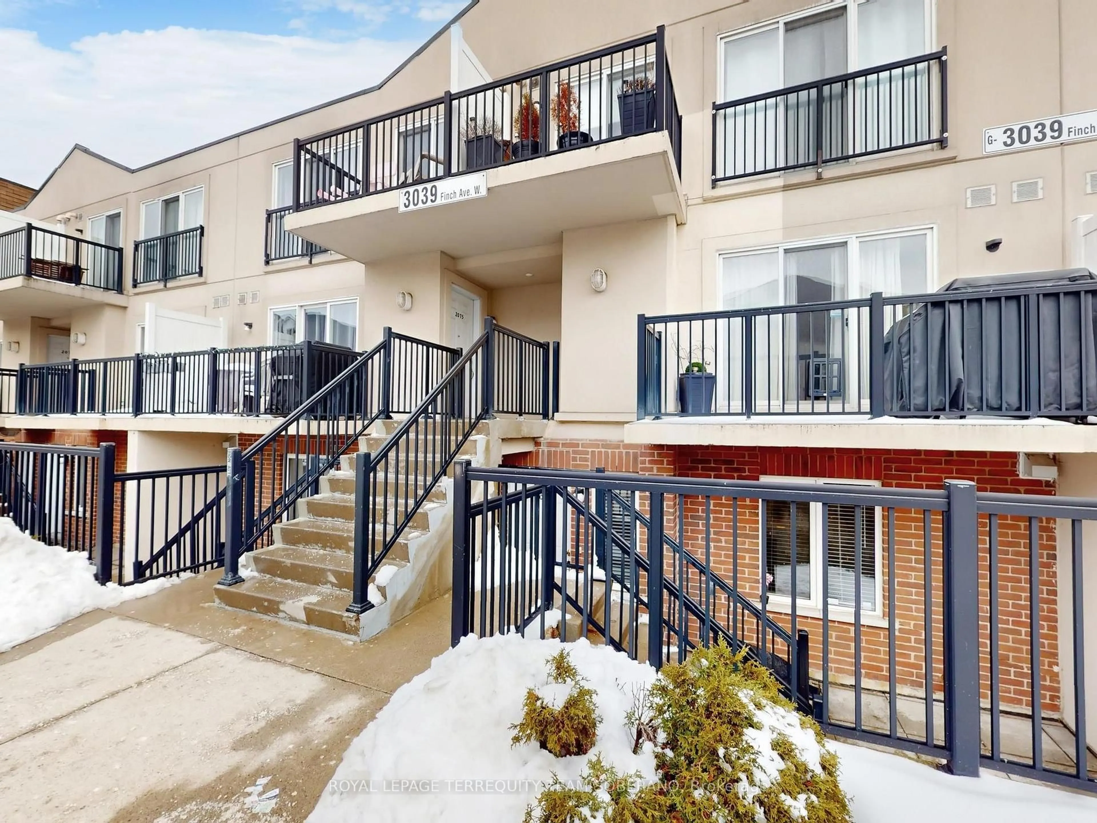 Unknown for 3039 Finch Ave #1028, Toronto Ontario M9M 0A4