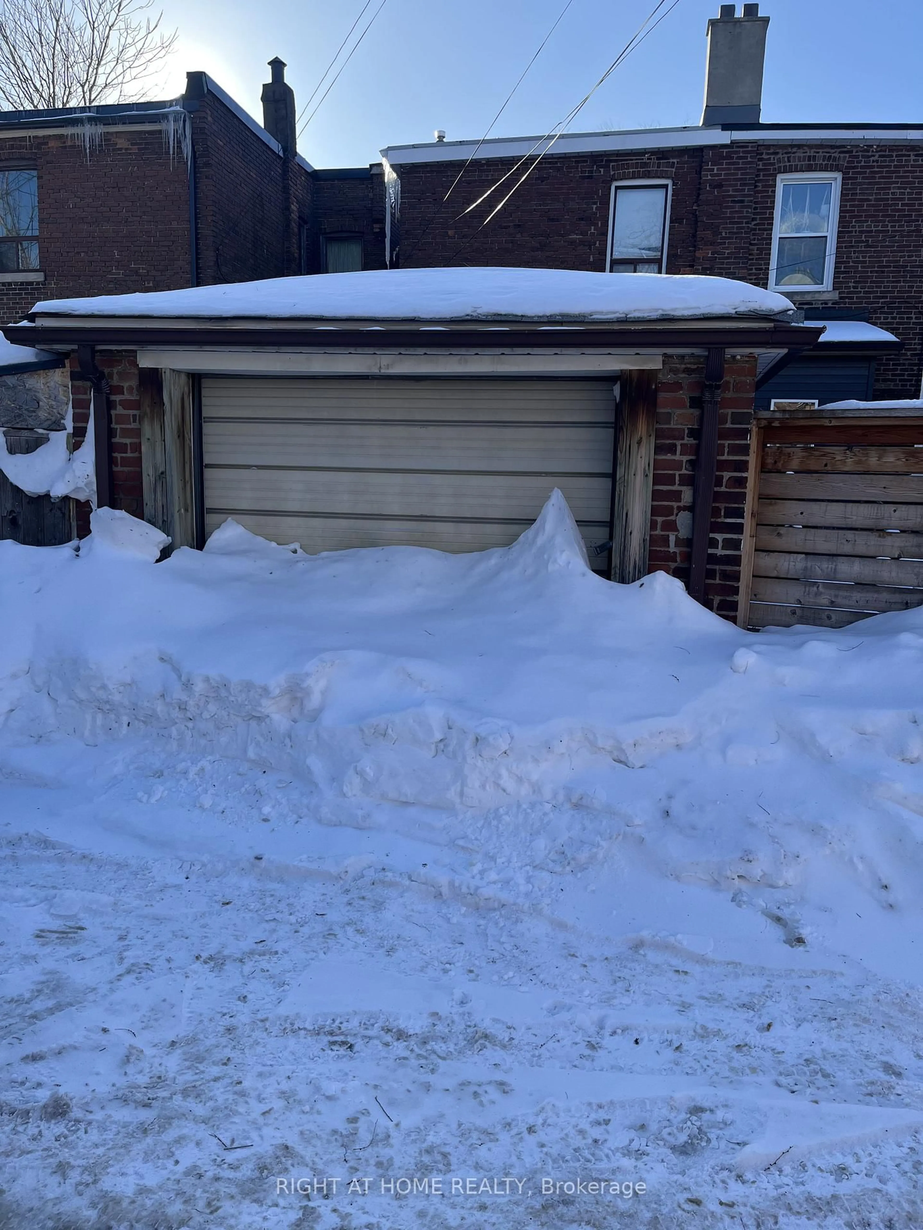 Shed for 33 Symington Ave, Toronto Ontario M6P 3W2