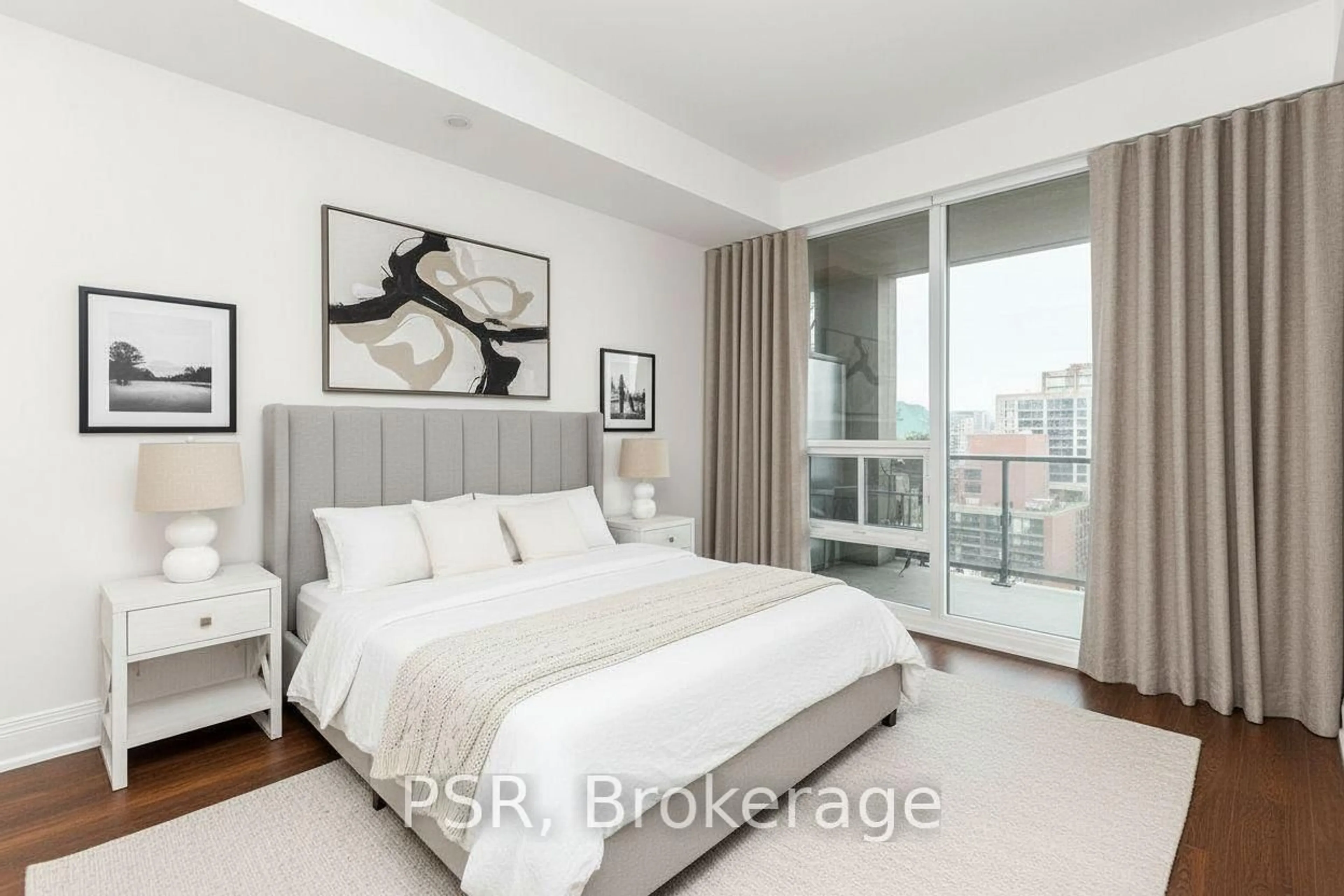 Bedroom with bed, unknown for 11 Bronte Rd #422, Oakville Ontario L6L 0E1