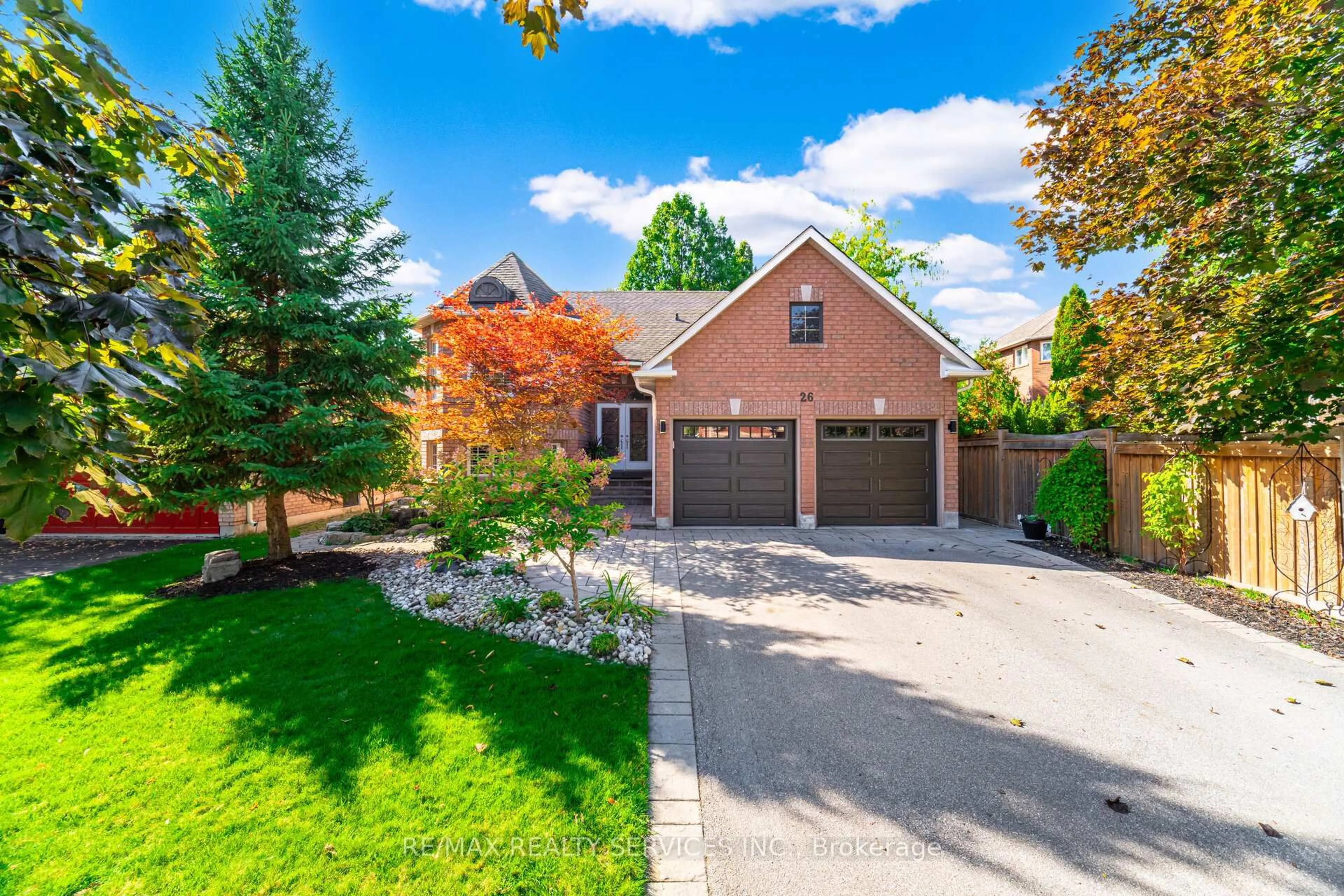 Home with brick exterior material, street for 26 Hamilton Cres, Halton Hills Ontario L7G 5R8