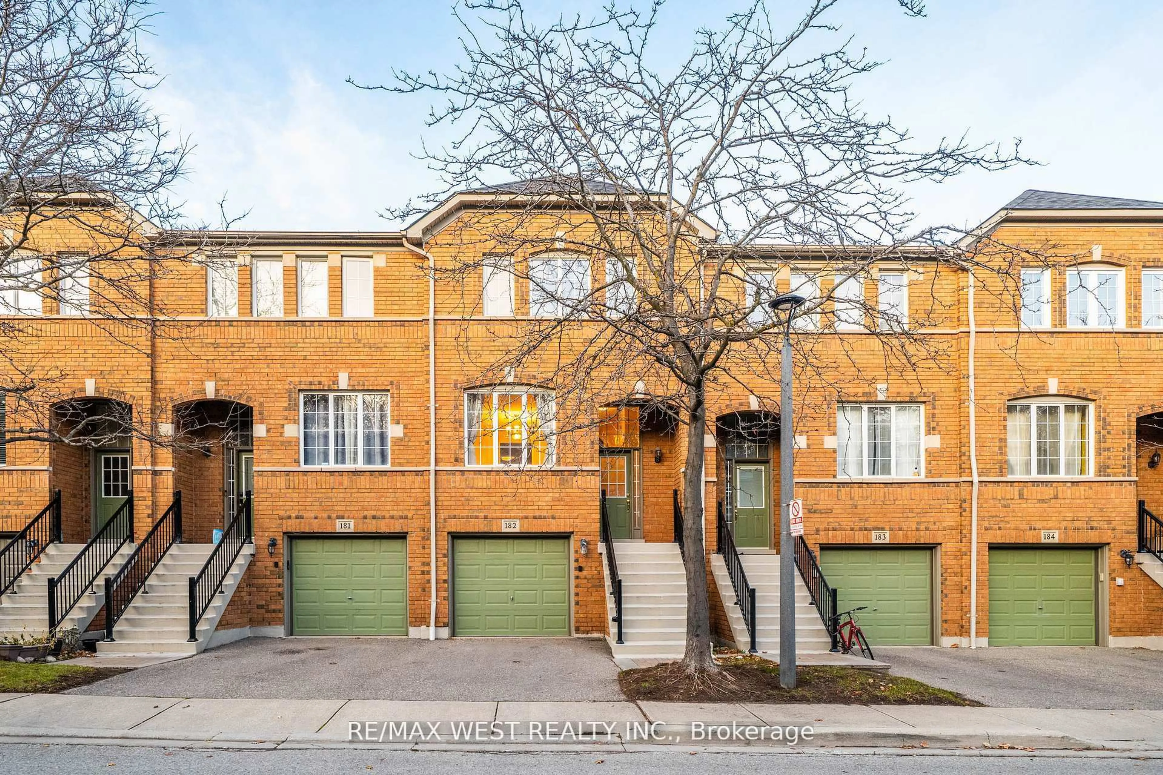 Home with brick exterior material, street for 5530 Glen Erin Dr #182, Mississauga Ontario L5M 6E8