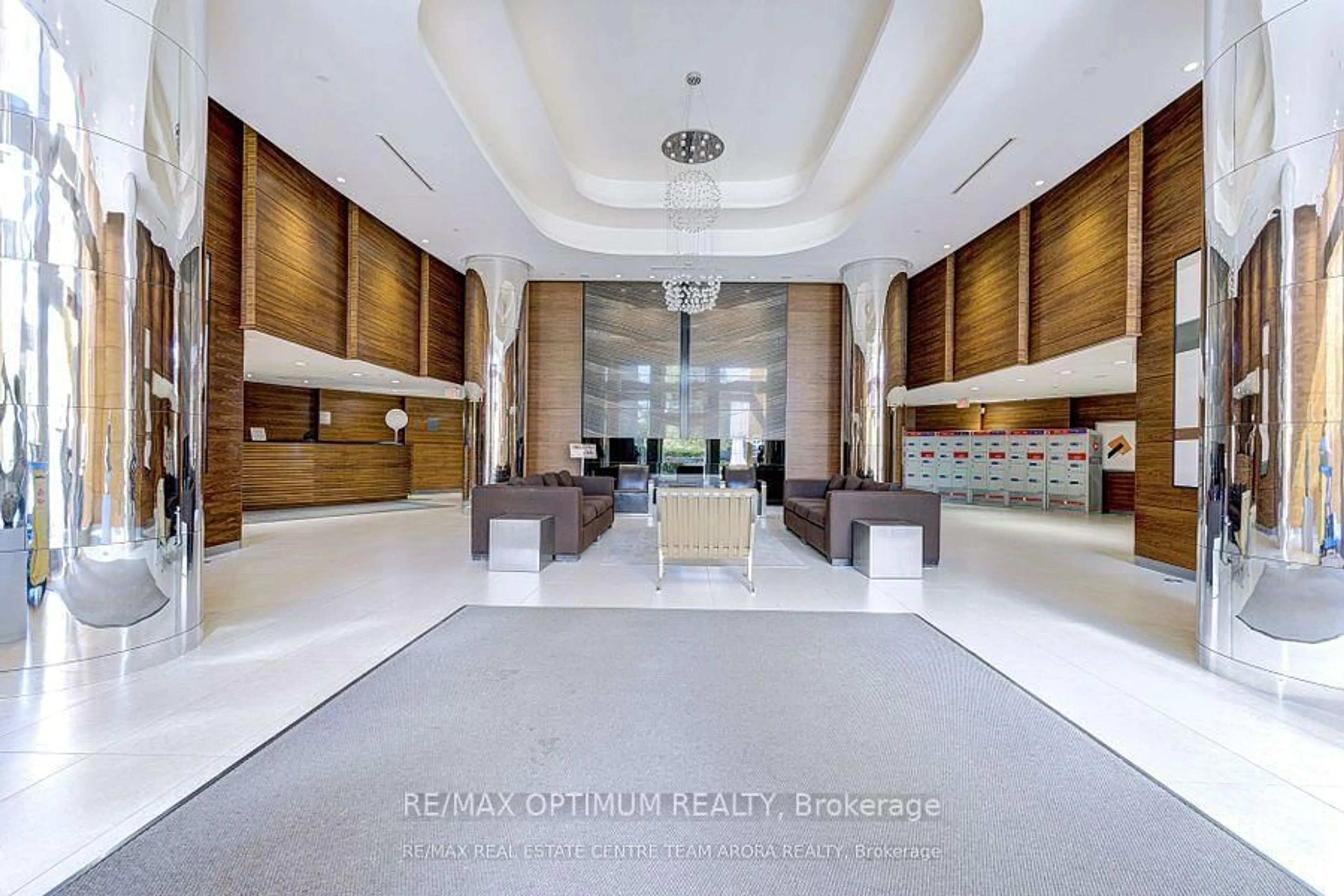 Lobby for 5 Valhalla Inn Rd #1204, Toronto Ontario M9B 0B1