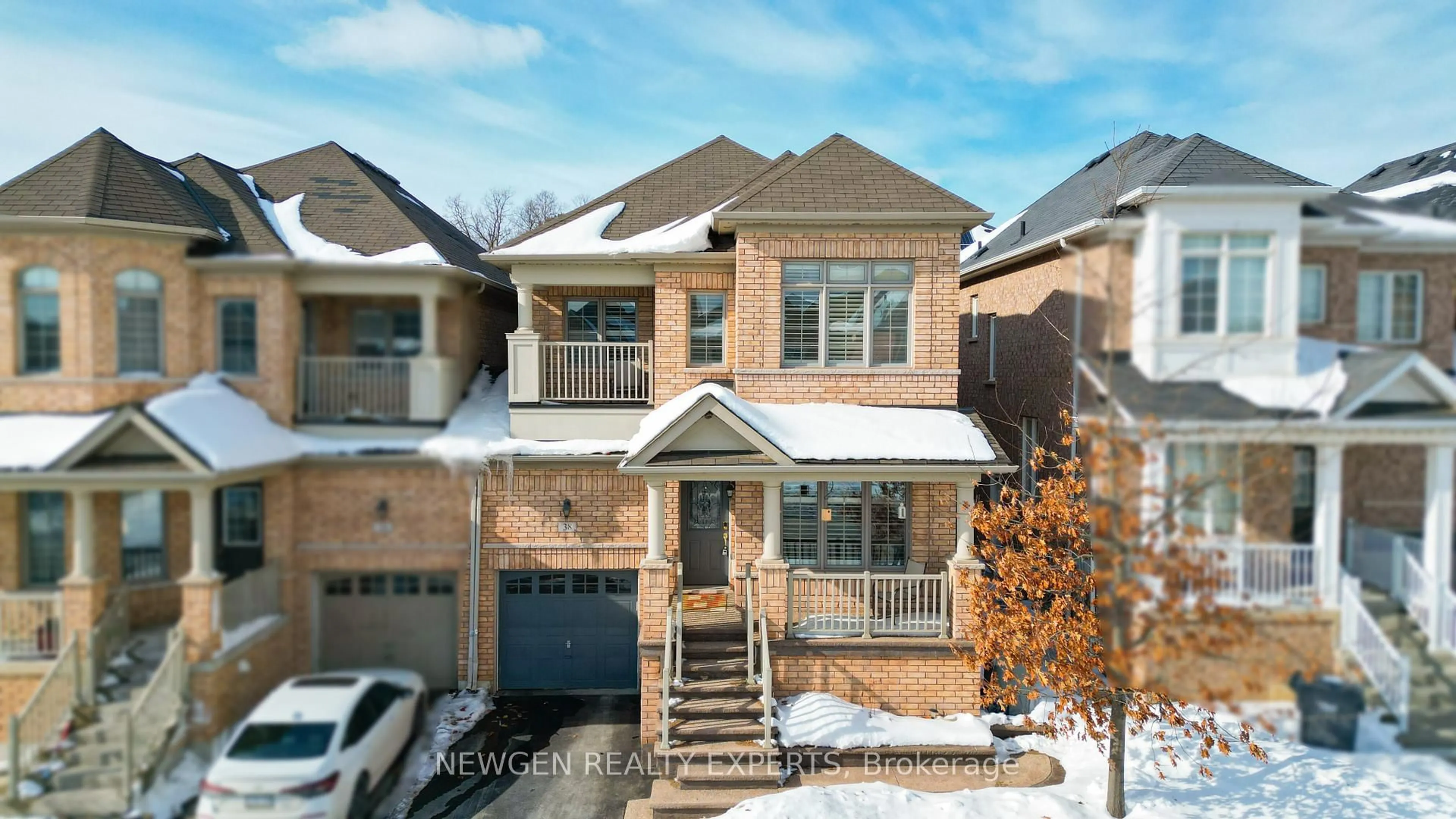 Home with brick exterior material, street for 38 Bonnie Braes Dr, Brampton Ontario L6Y 0Y5
