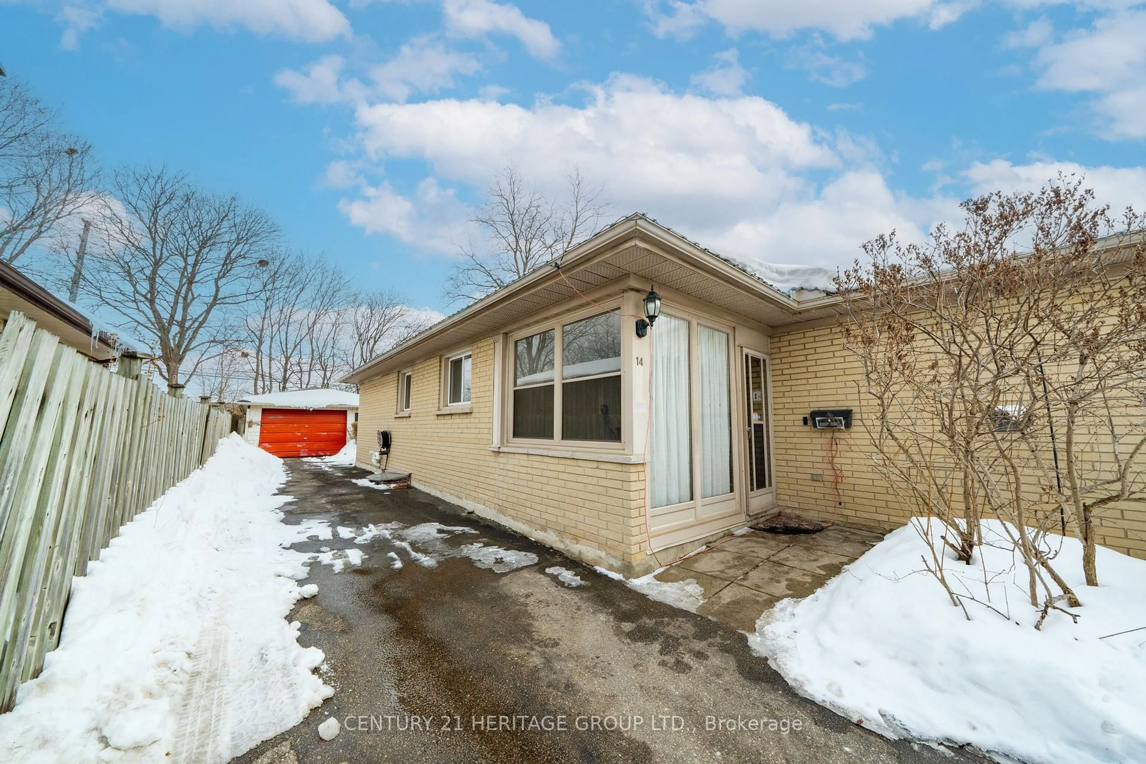 Unknown for 14 Council Cres, Toronto Ontario M3J 1J6