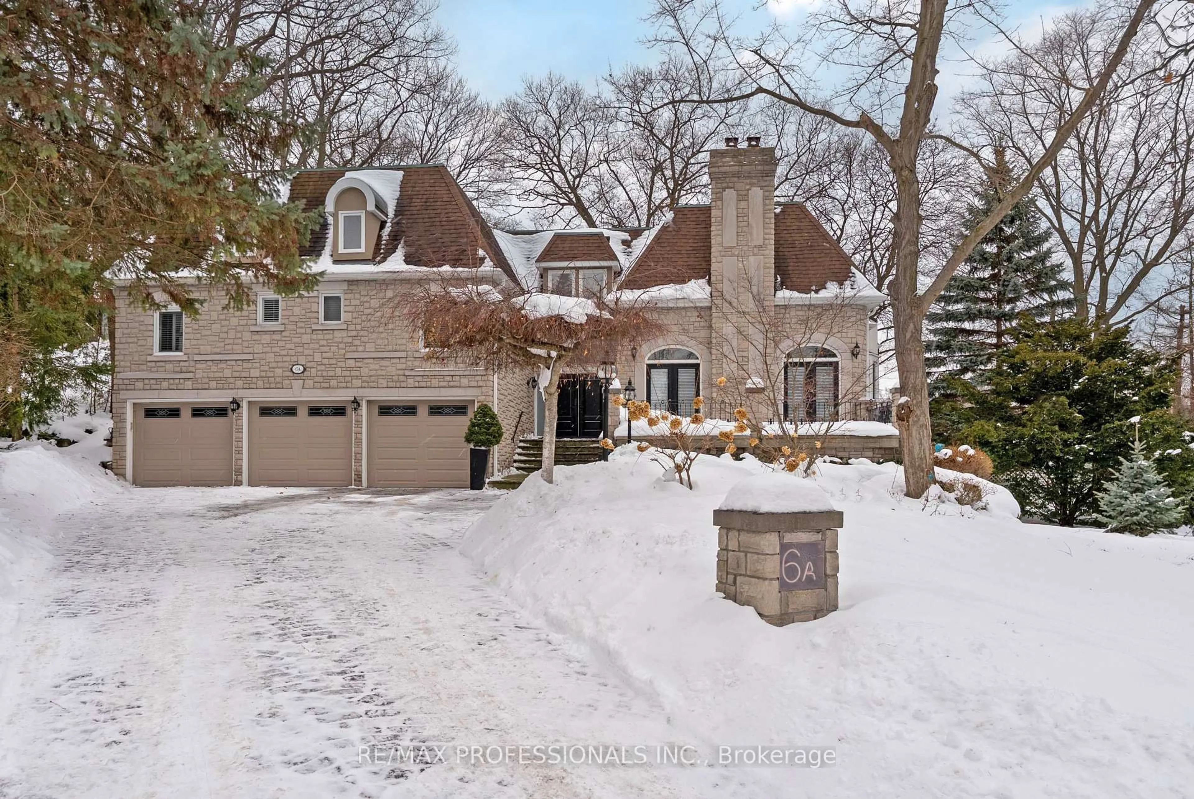 Home with brick exterior material, street for 6A Edenbrook Hill, Toronto Ontario M9A 3Z6