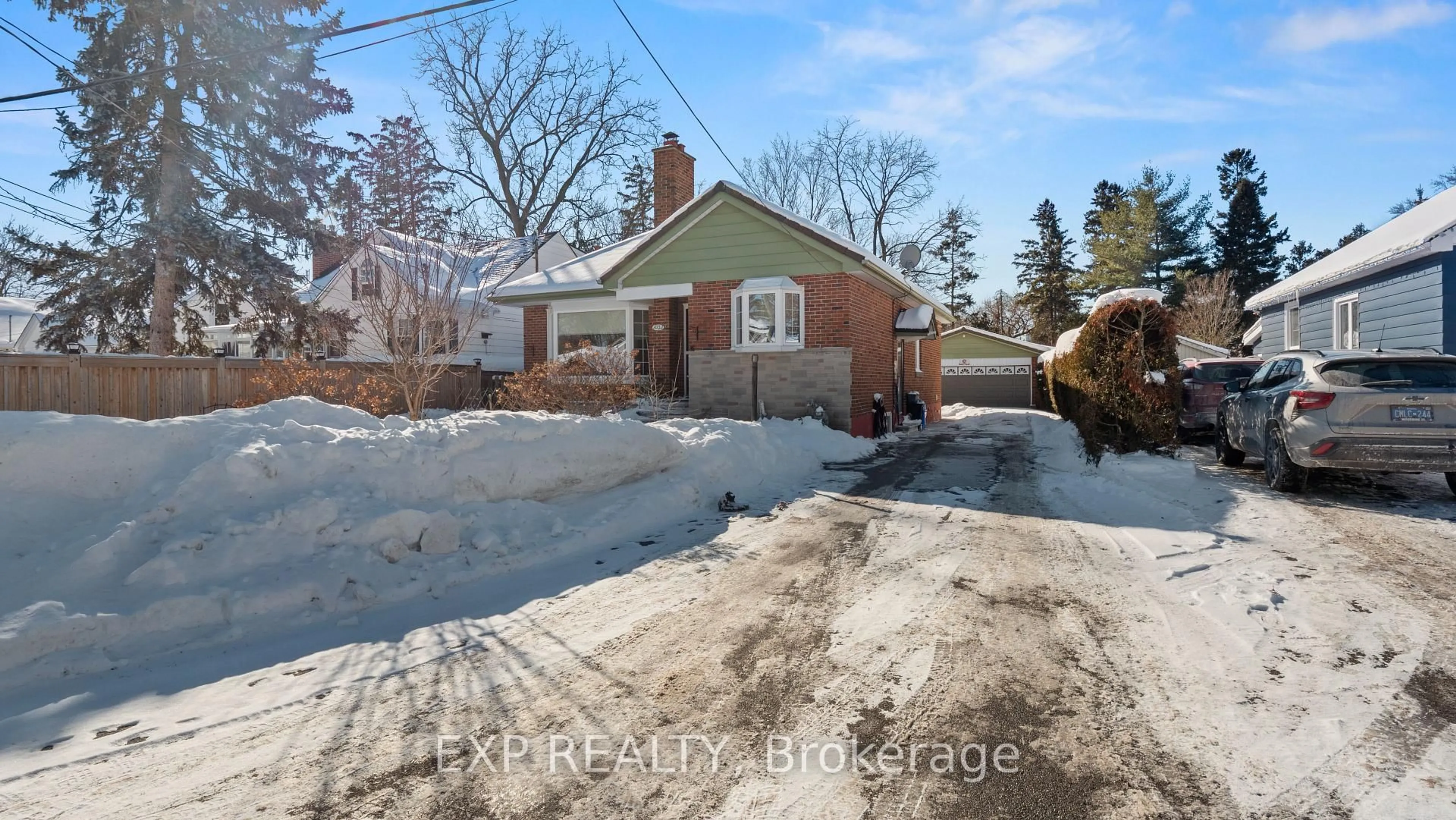 Home with brick exterior material, street for 1032 Cedarwood Pl, Burlington Ontario L7T 3J3
