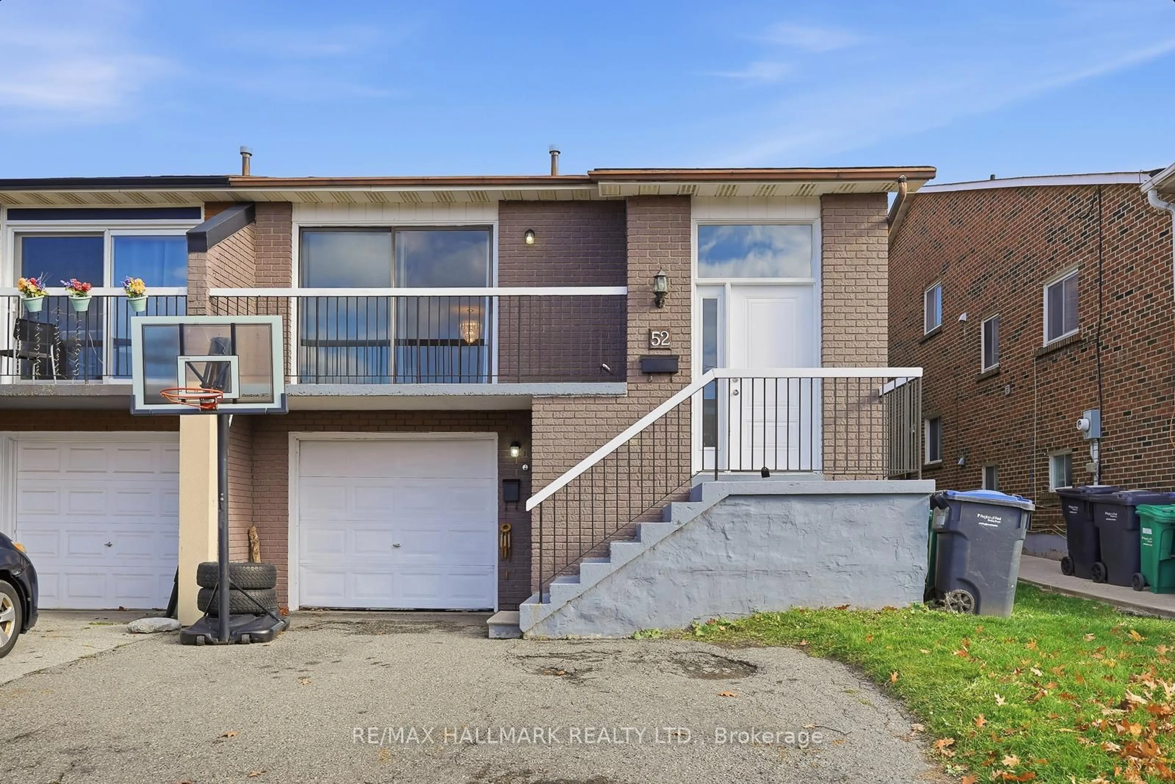 Unknown for 52 Simmons Blvd, Brampton Ontario L6V 3V6