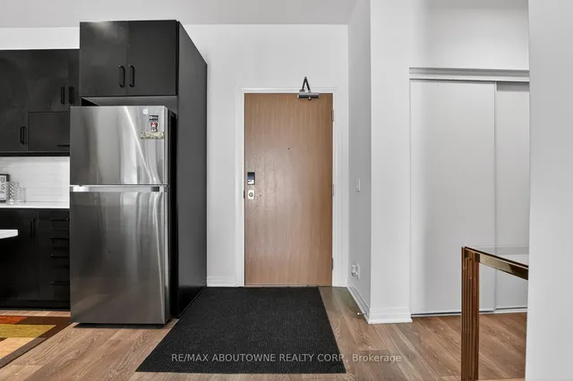 1105 LEGER Way #631, Milton 5
