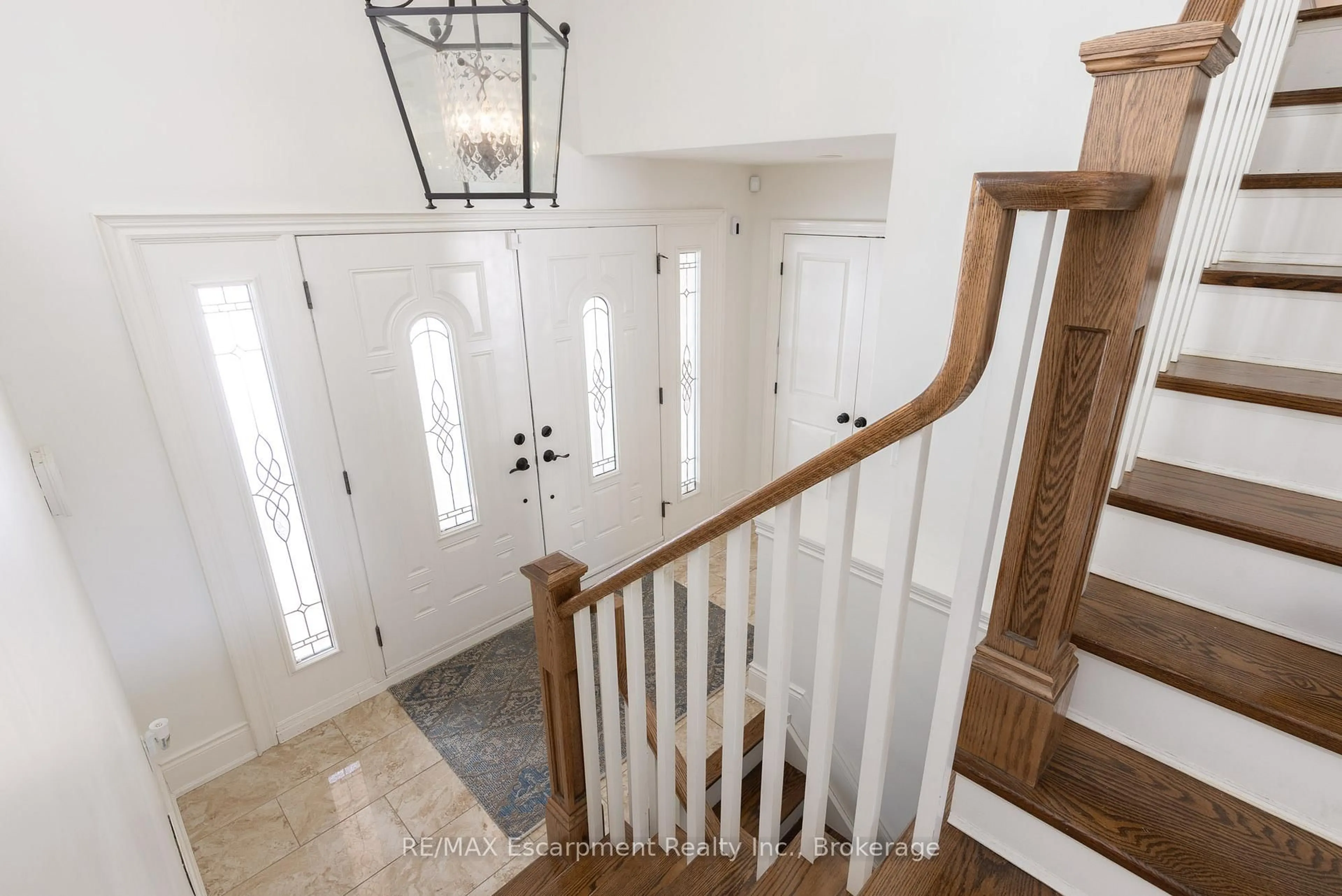 Unknown for 165 Walby Dr, Oakville Ontario L6L 4C9