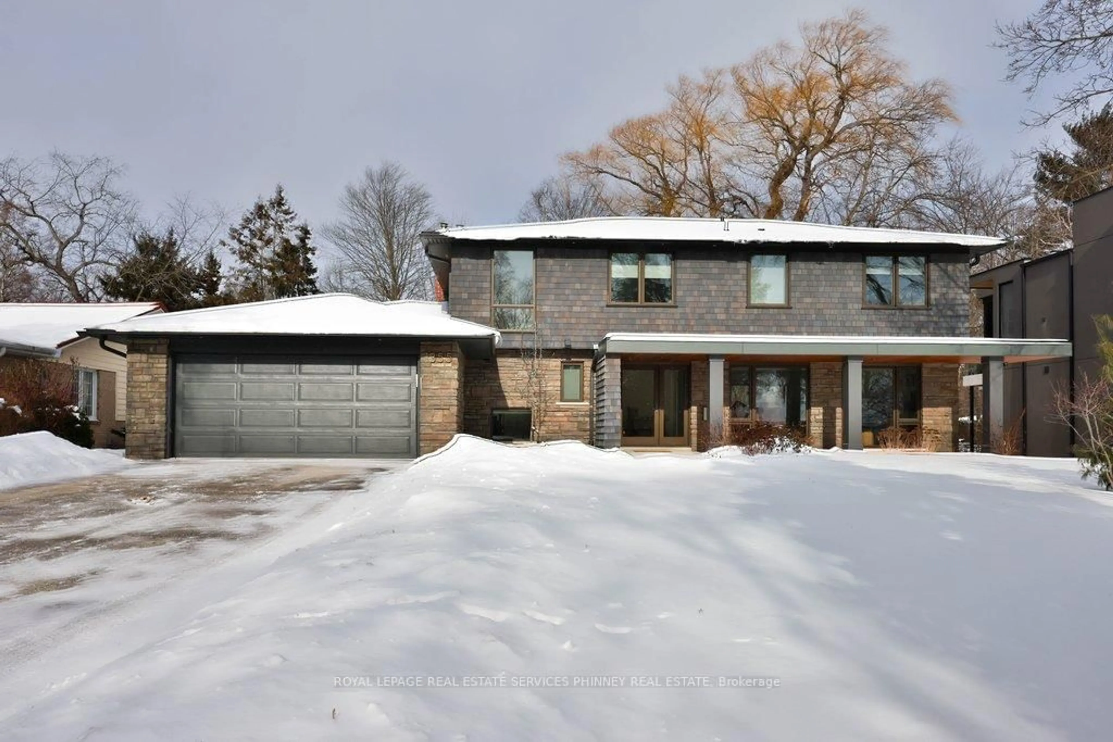 Home with brick exterior material, street for 1355 GATEHOUSE Dr, Mississauga Ontario L5H 1A6