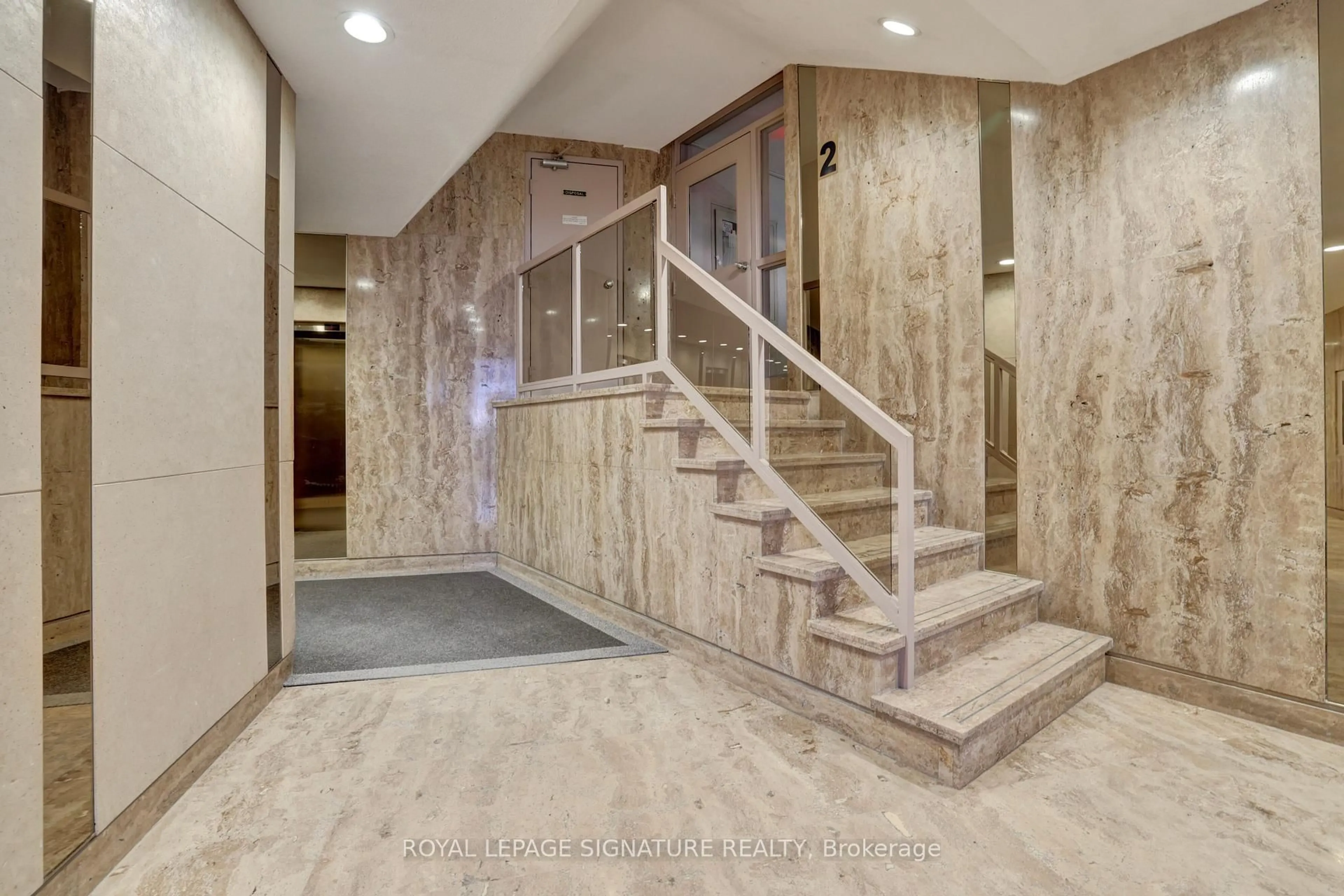 Indoor foyer for 11 Wincott Dr #201, Toronto Ontario M9R 2R9