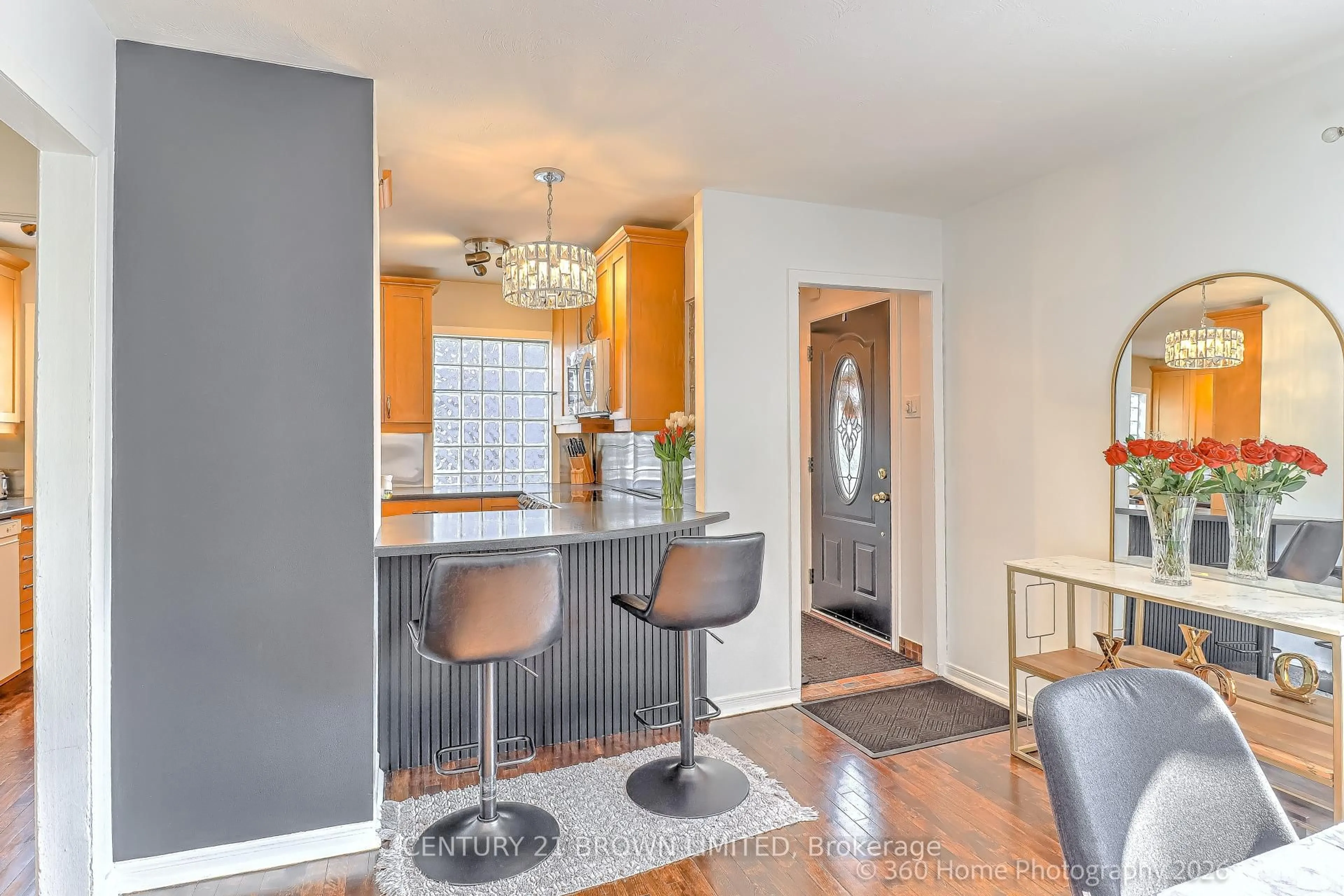 Contemporary kitchen, ceramic/tile floor for 18 Cochrane Crt, Toronto Ontario M8Z 3Z1