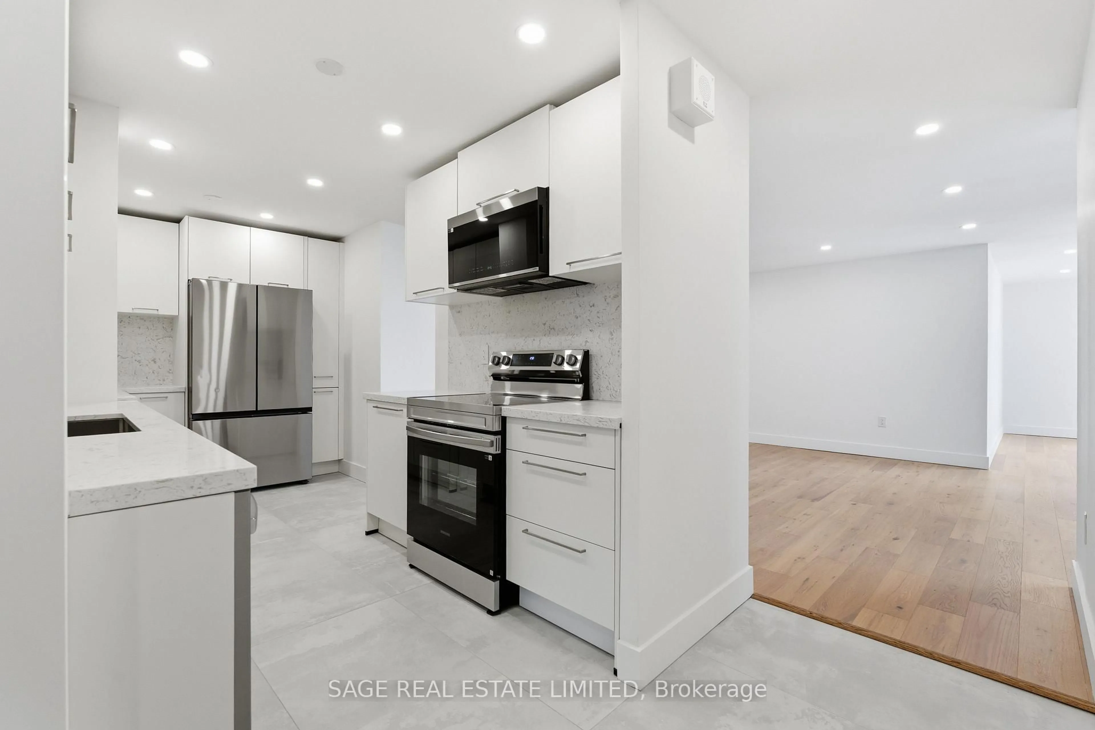 Unknown for 1515 Lakeshore Rd #707, Mississauga Ontario L5E 3E3