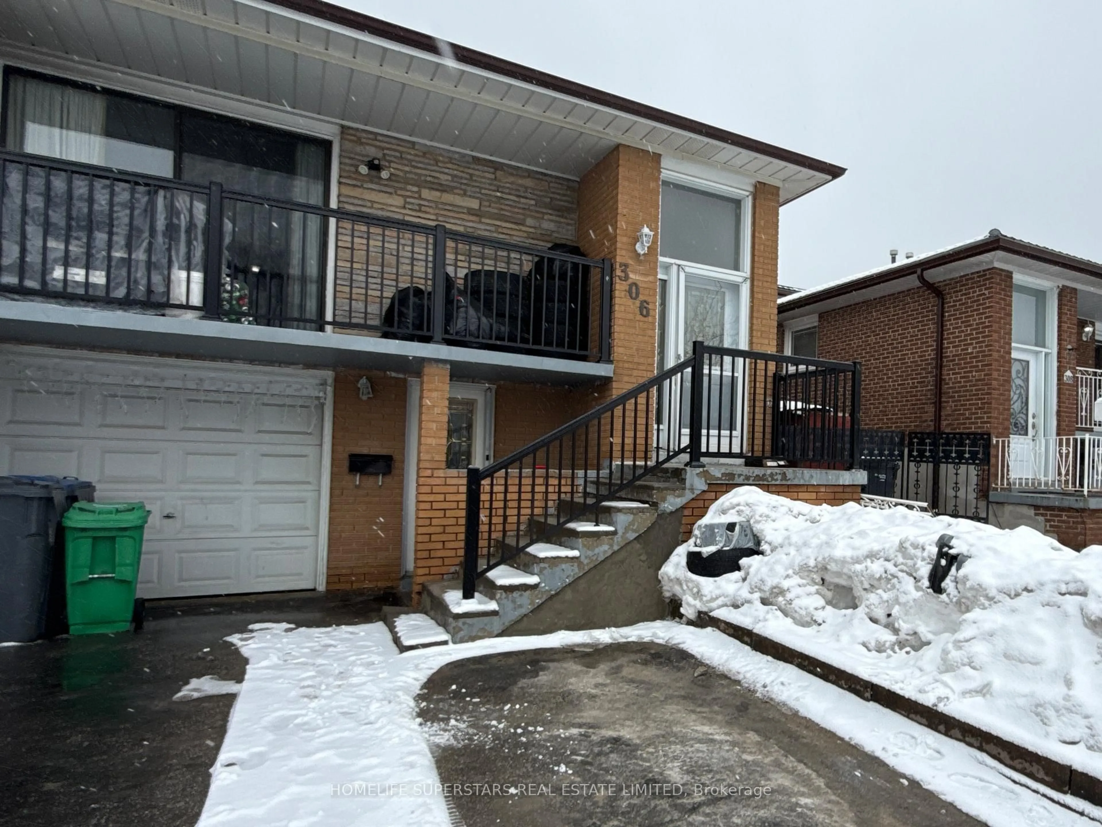 Unknown for 306 Royal Salisbury Way, Brampton Ontario L6V 3G5
