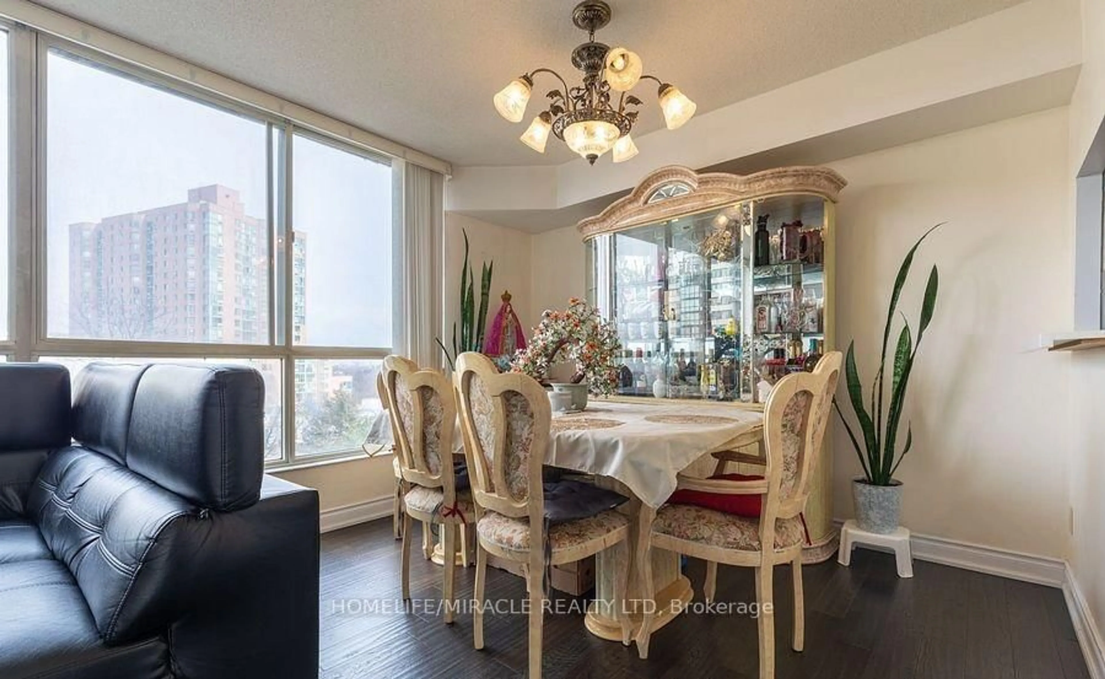 Dining room, unknown for 2901 Kipling Ave #501, Toronto Ontario M9V 5E5