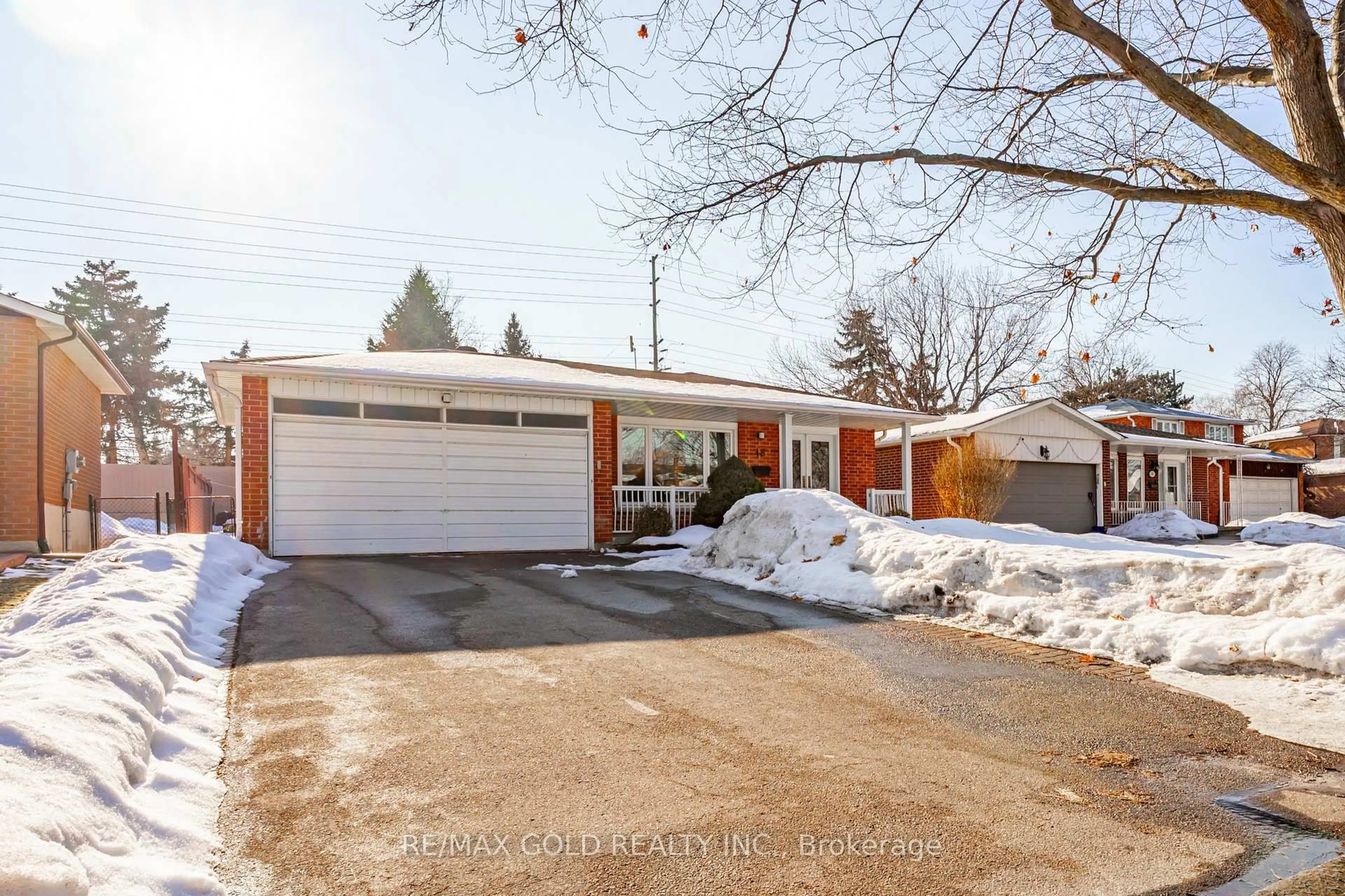 Home with brick exterior material, street for 48 Malcolm Cres, Brampton Ontario L6S 3C8