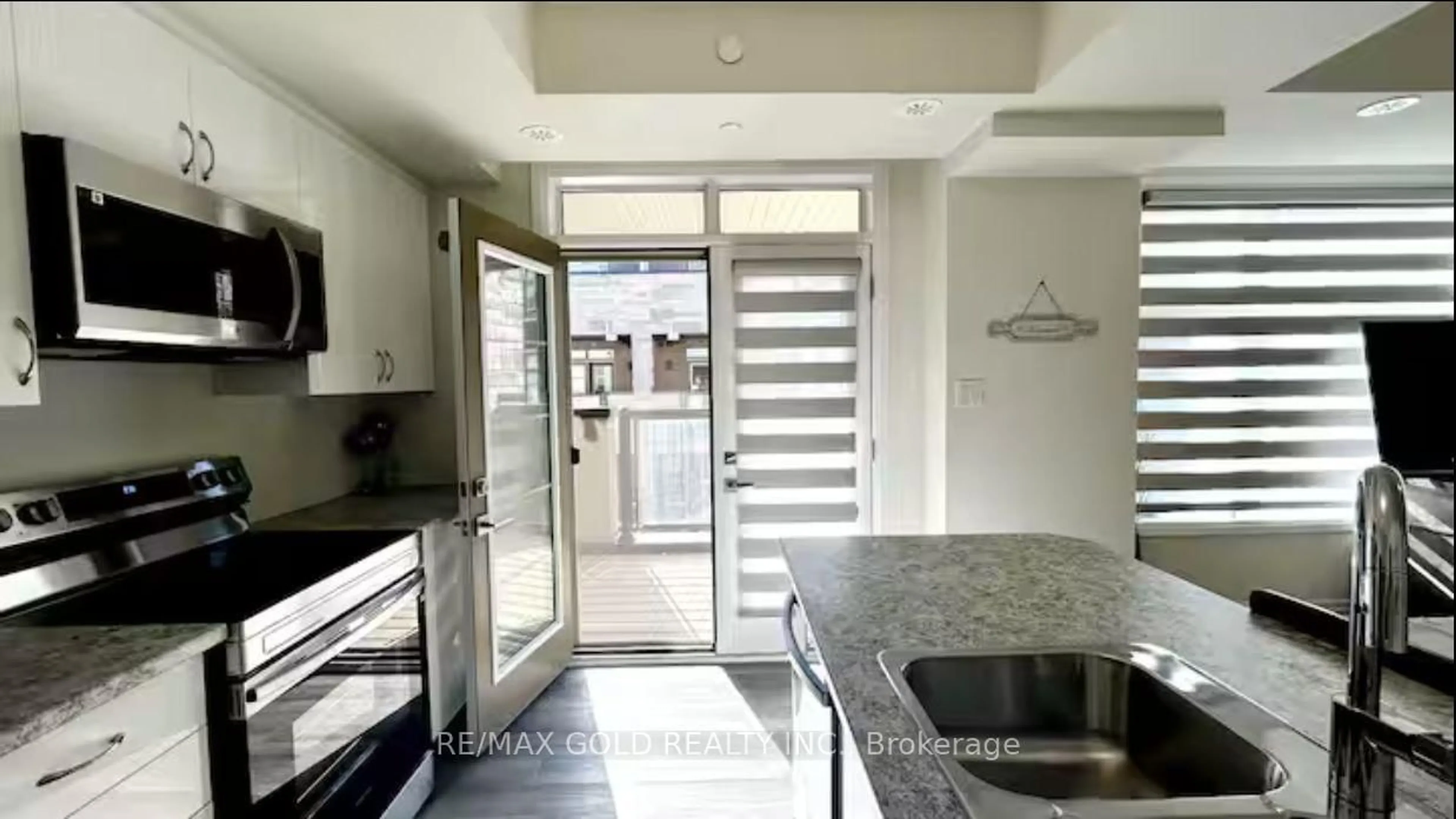 Unknown for 35 Fieldridge Cres #36, Brampton Ontario L6R 4G6