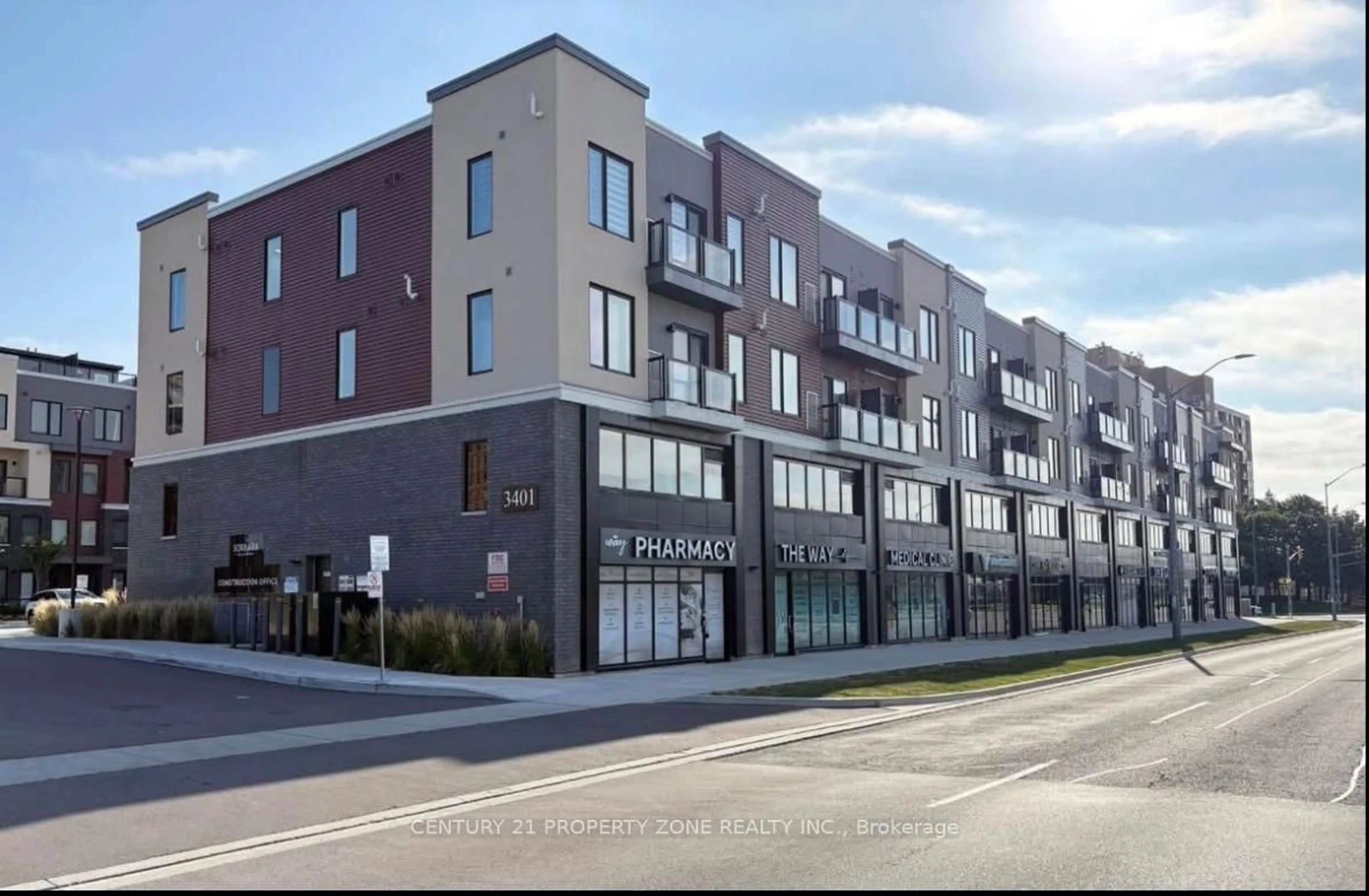 Blurry image for 3401 Ridgeway Dr #301, Mississauga Ontario L5L 5T3