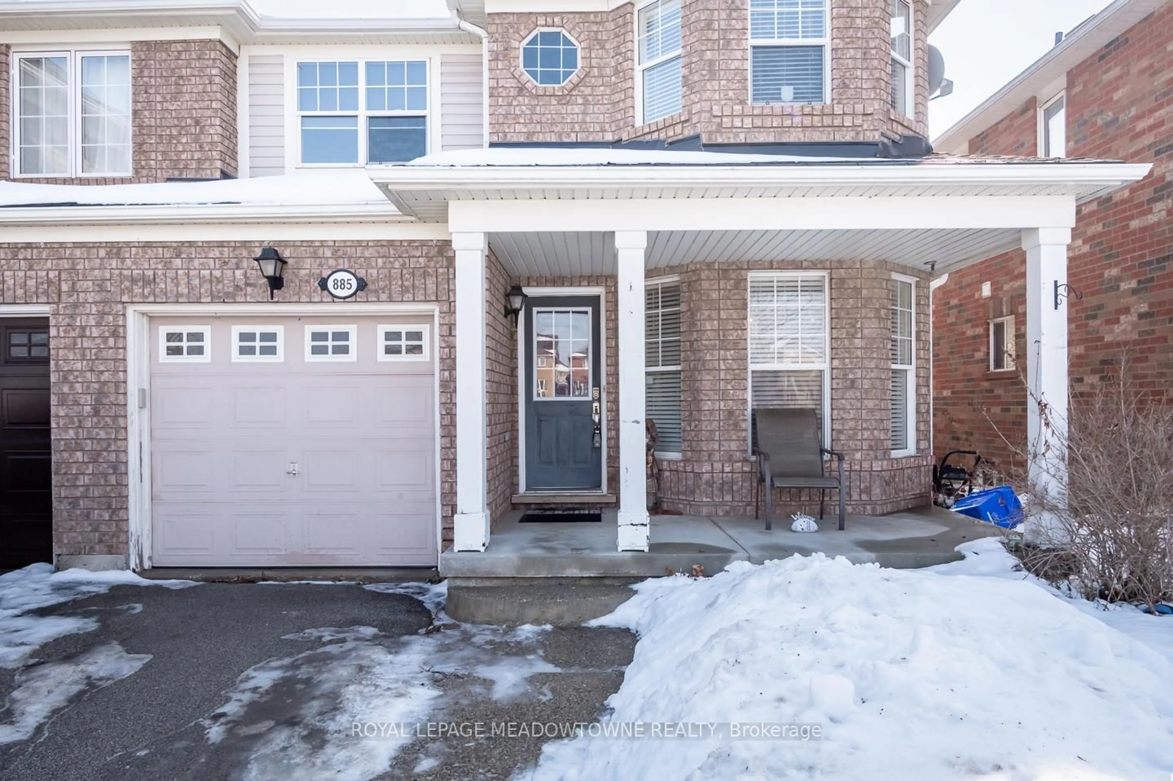 Unknown for 885 Gazley Circ, Milton Ontario L9T 6L7