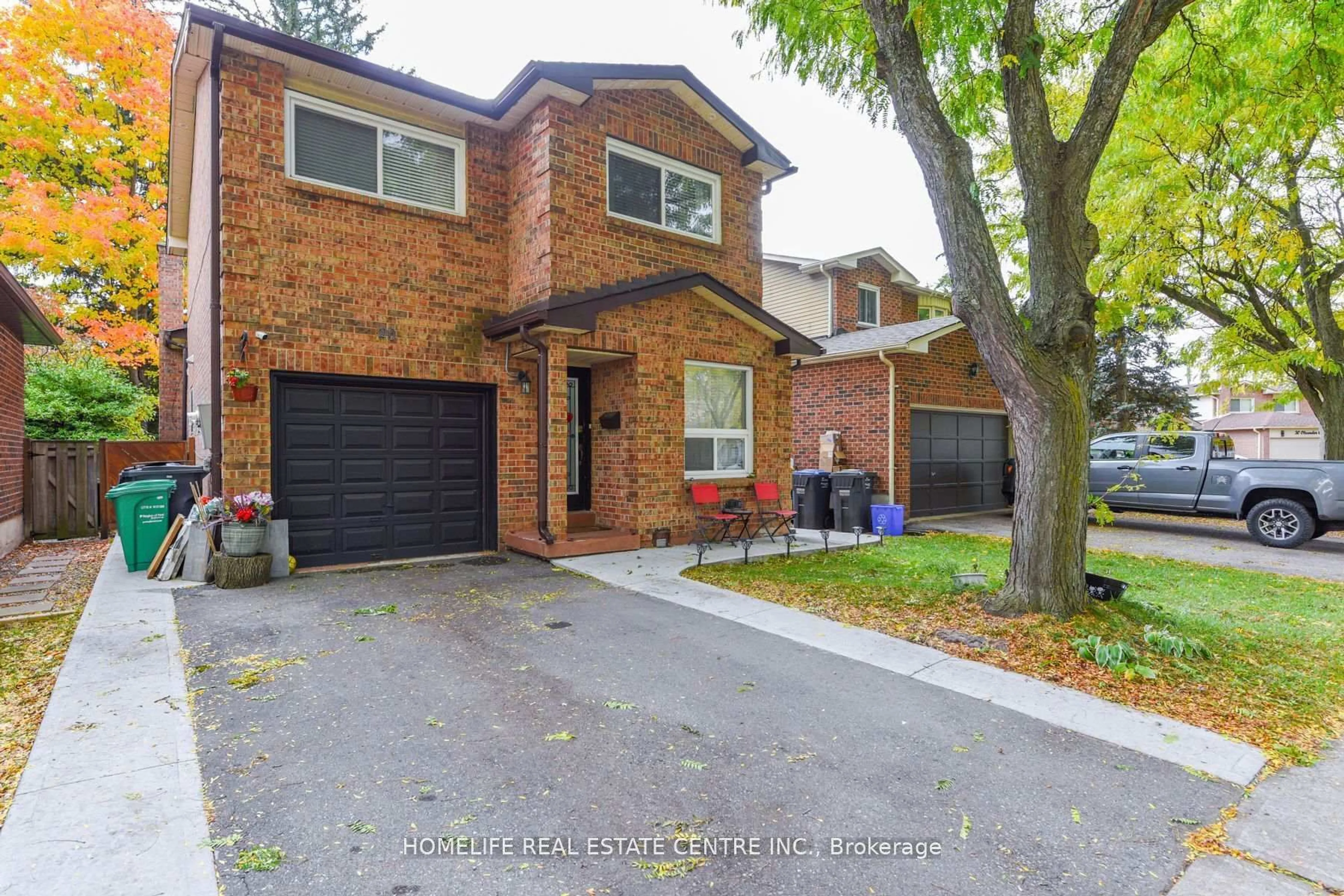 Home with brick exterior material, street for 20 Oleander Cres, Brampton Ontario L6Z 2C2