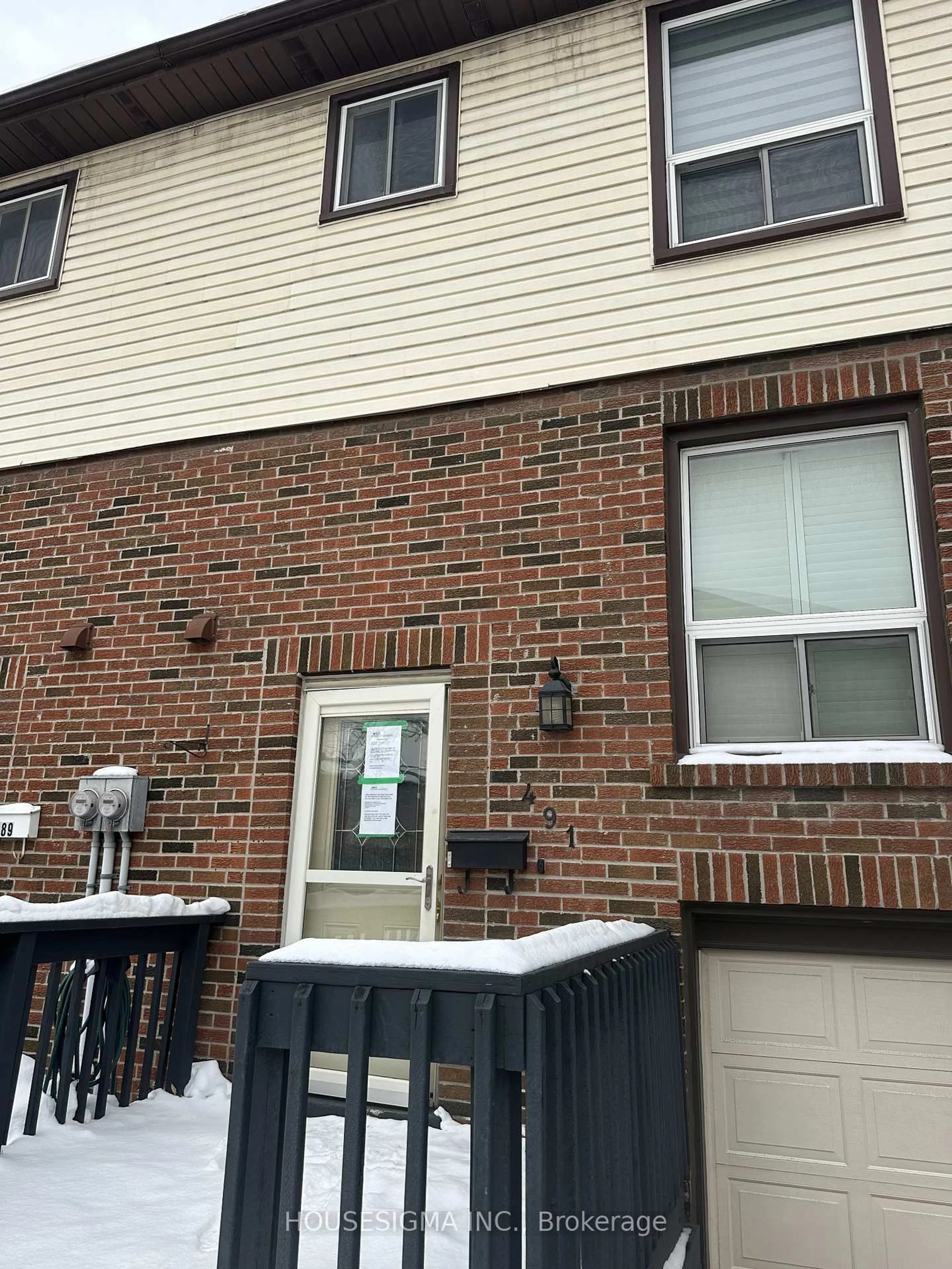 Home with brick exterior material, street for 491 ONTARIO St, Milton Ontario L9T 3J4