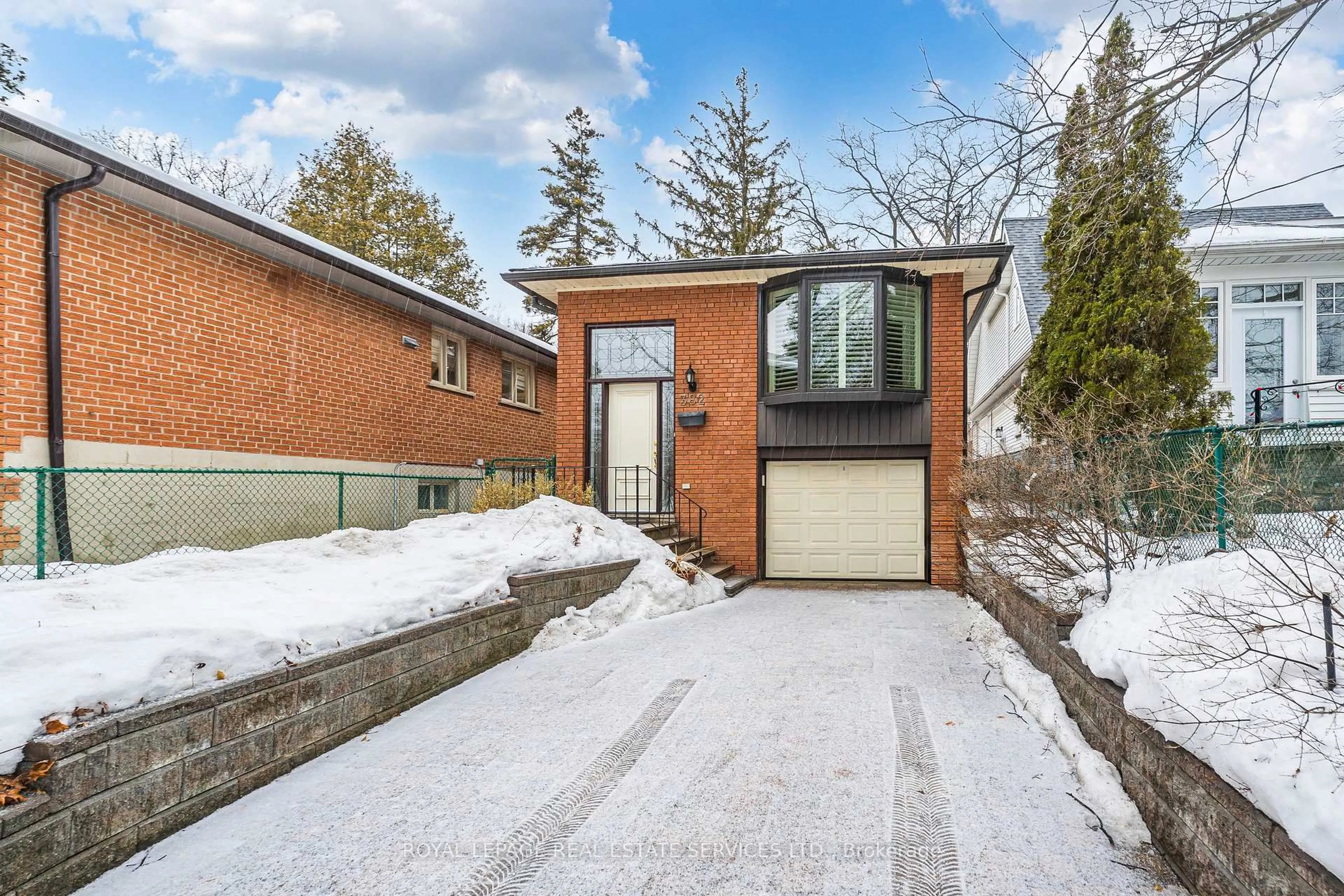Home with brick exterior material, street for 382 Lake Promenade, Toronto Ontario M8W 1B9