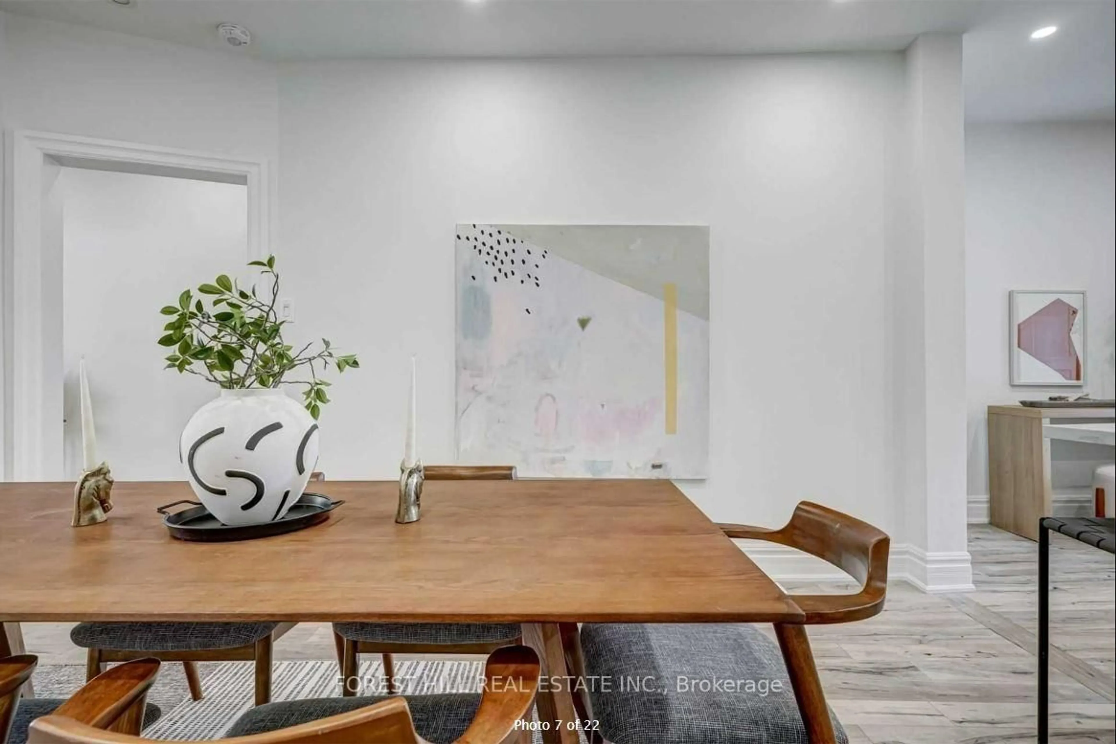 Dining room, unknown for 1297 Davenport Rd, Toronto Ontario M6H 2H3