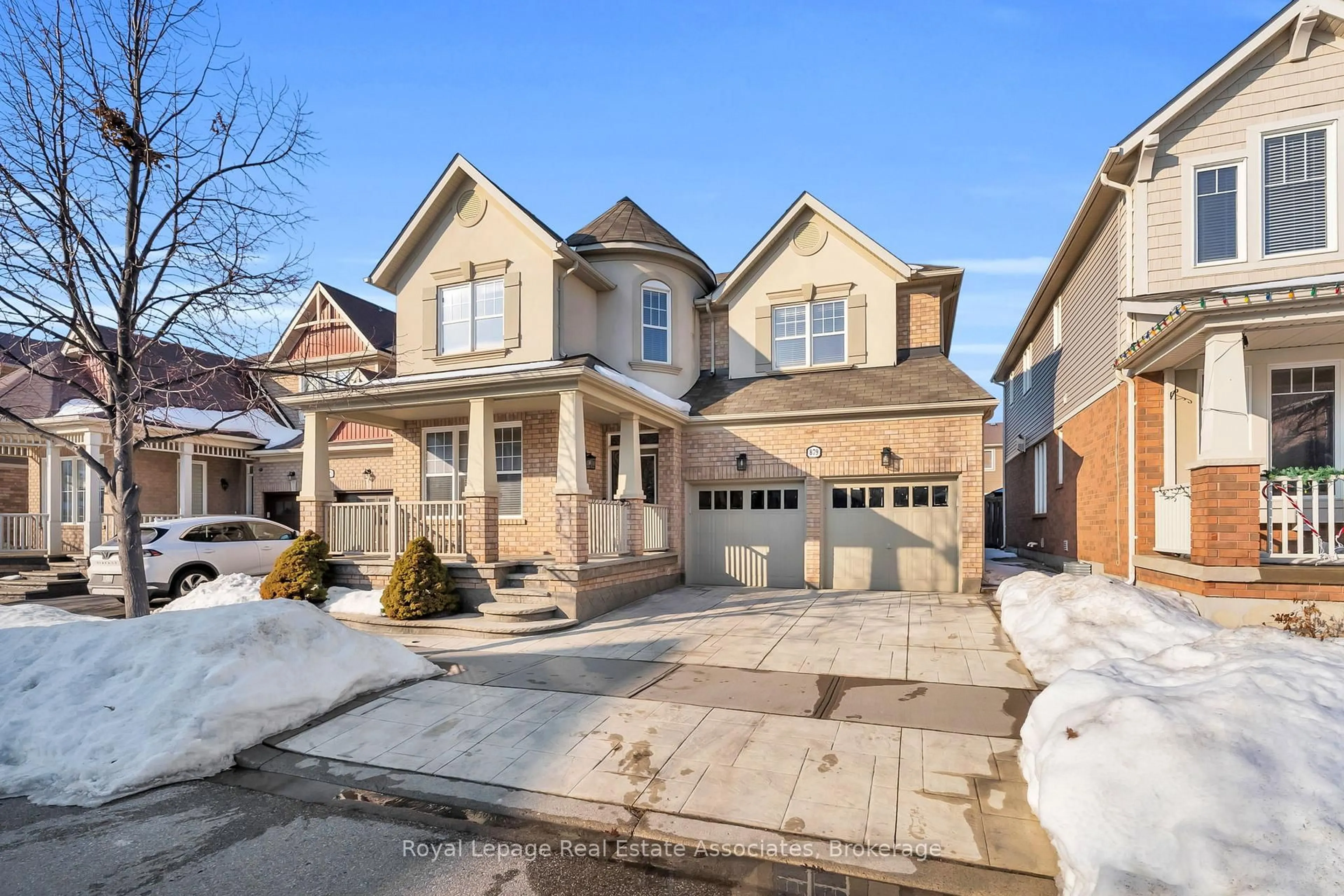 Home with brick exterior material, street for 879 Etherington Way, Milton Ontario L9T 0Z3