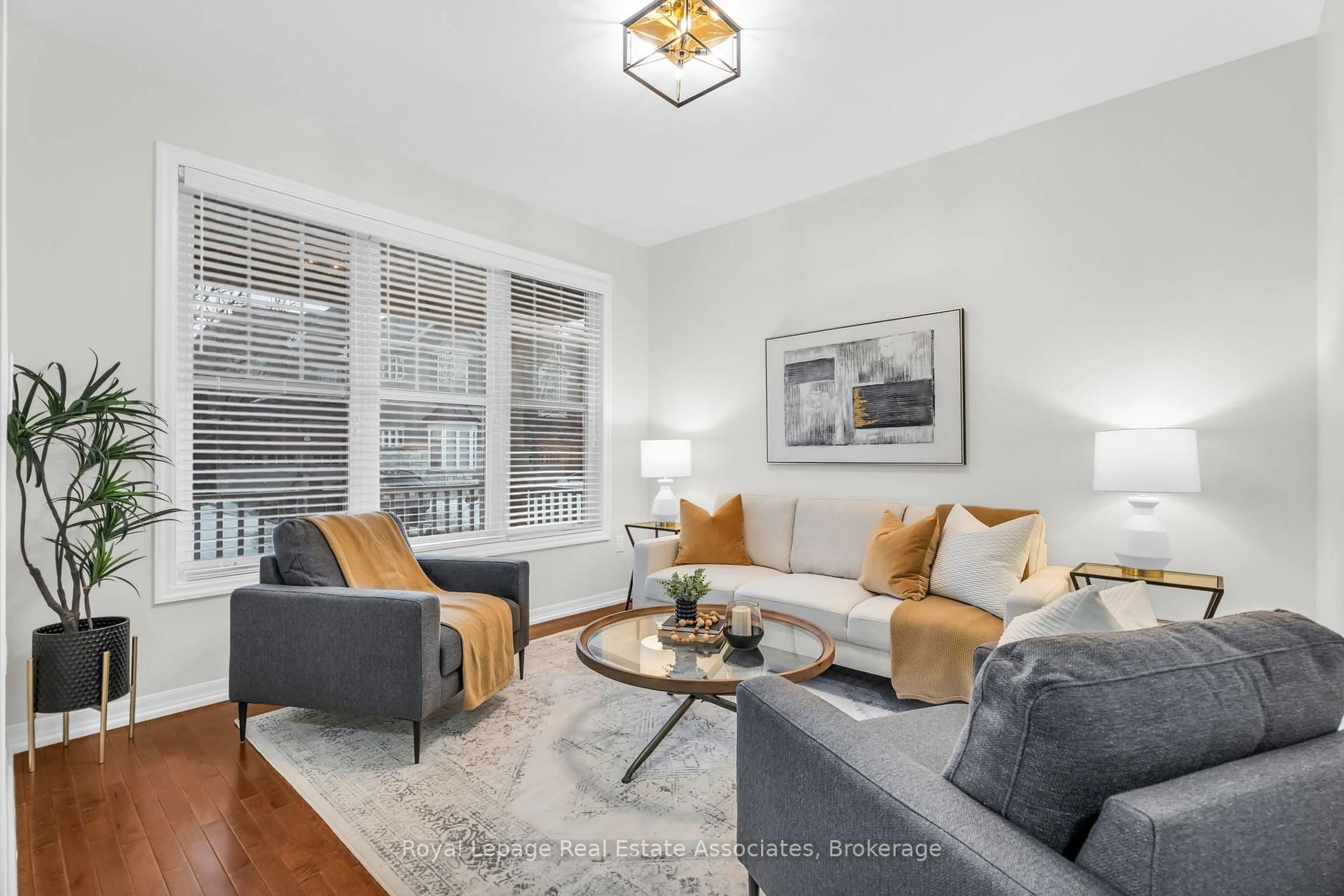 Living room with furniture, unknown for 879 Etherington Way, Milton Ontario L9T 0Z3