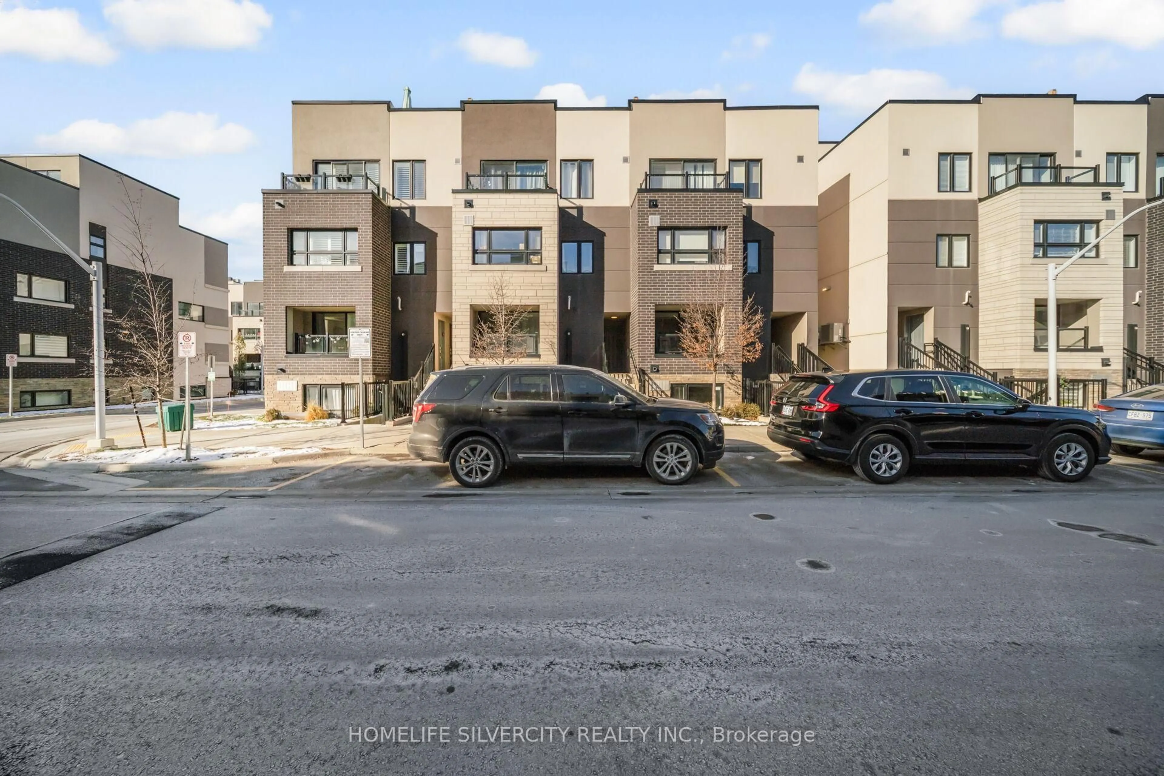 A pic from outside/outdoor area/front of a property/back of a property/a pic from drone, street for 1131 Cooke Blvd #712, Burlington Ontario L7T 0C3